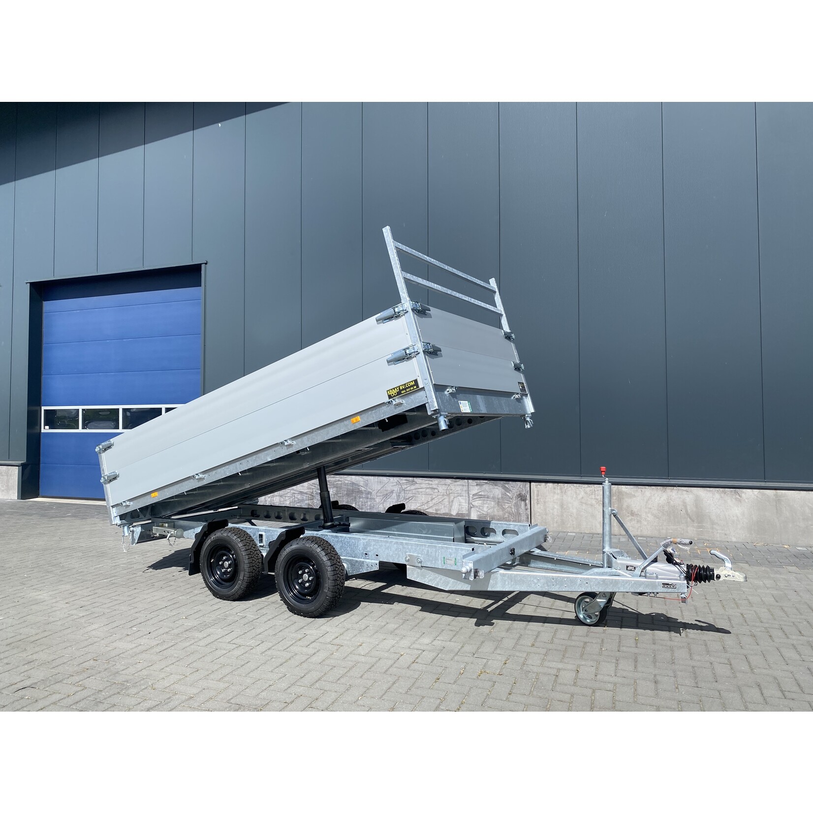 Crowline Crowline 3-zijdige kipper | 350 x 180 x 60 cm | 3.500 kg | Geremd ALL-IN AKTIE!