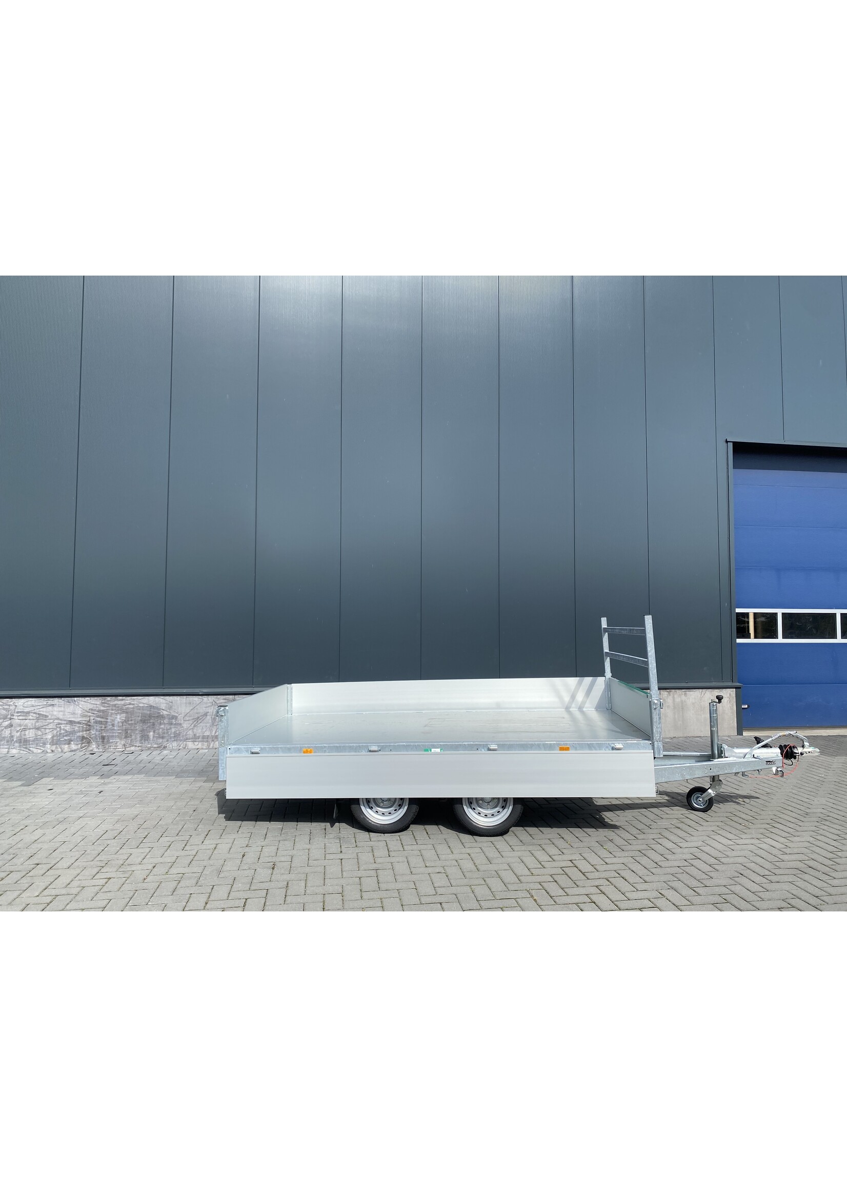 Eduard Eduard kipper | 310 x 160 x 30 Cm | 3.000 Kg | Geremd ALL - IN AKTIE!