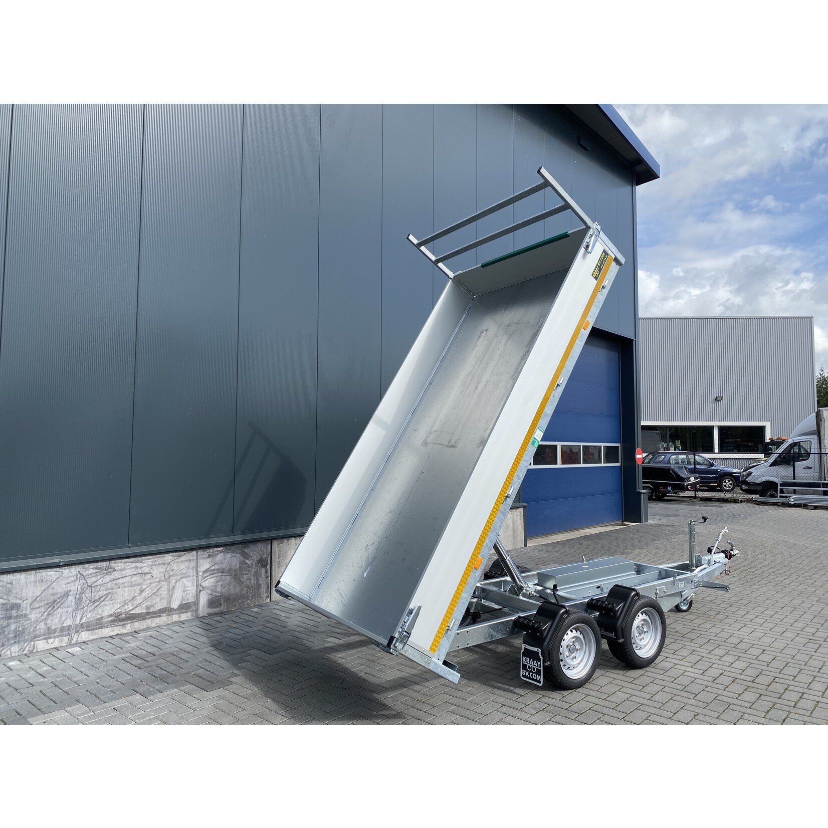 Eduard Eduard kipper | 310 x 160 x 30 Cm | 3.000 Kg | Geremd ALL - IN AKTIE!