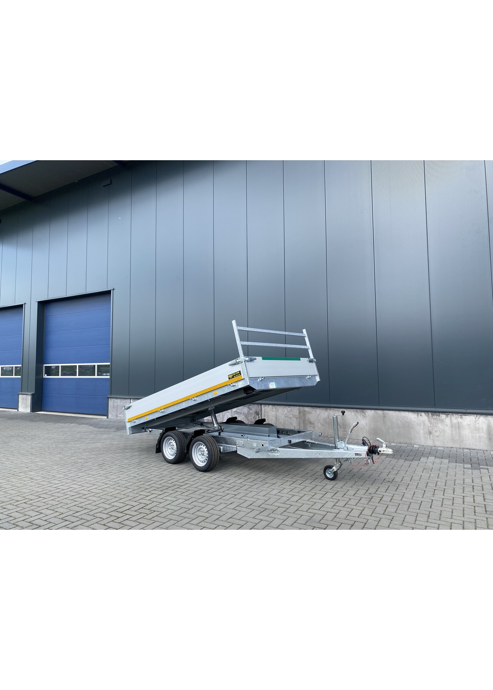 Eduard Eduard kipper | 310 x 180 x 30 cm | 3.000 Kg | Geremd ALL -IN AKTIE!