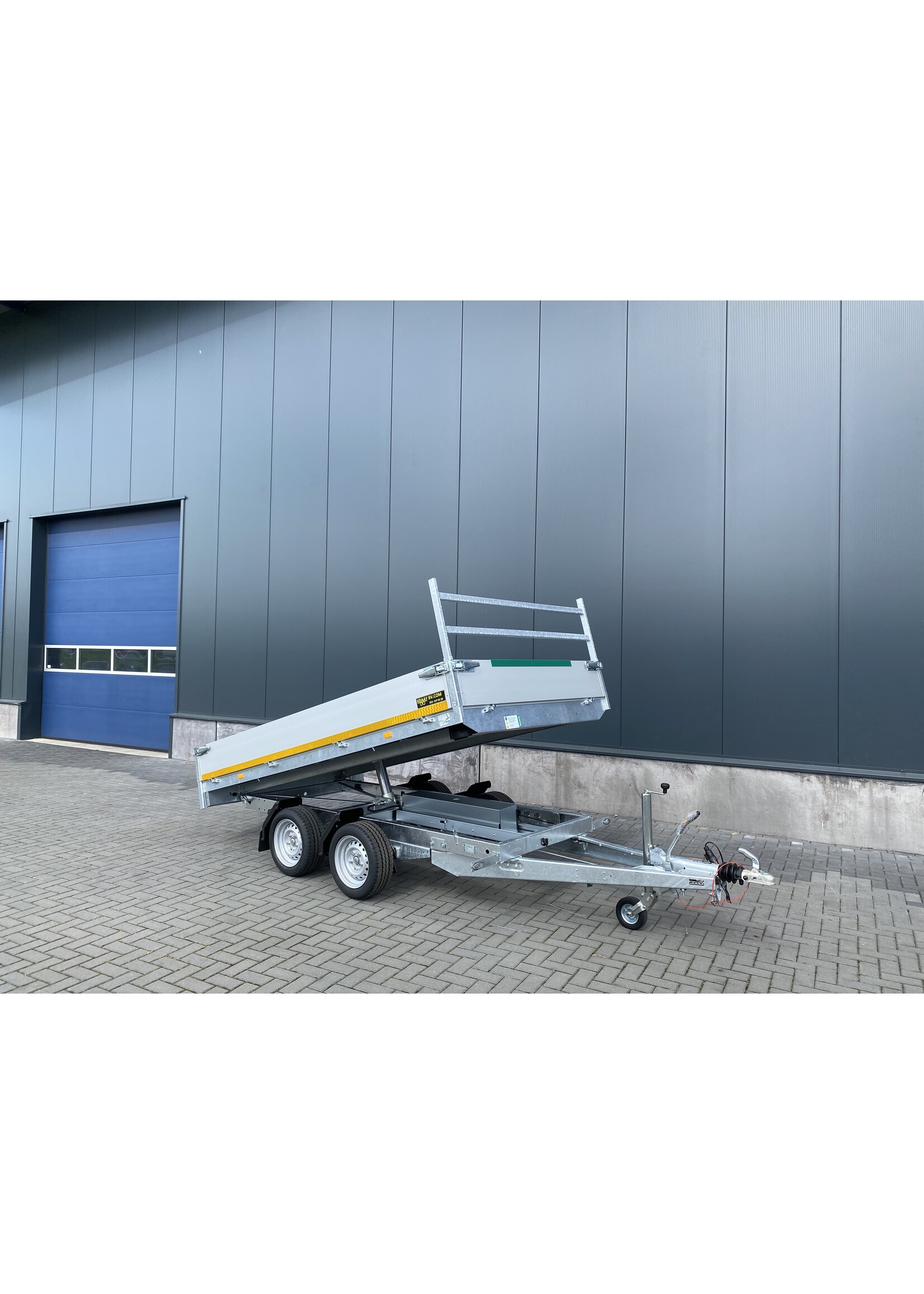 Eduard Eduard kipper | 310 x 180 x 30 cm | 3.000 Kg | Geremd ALL -IN AKTIE!