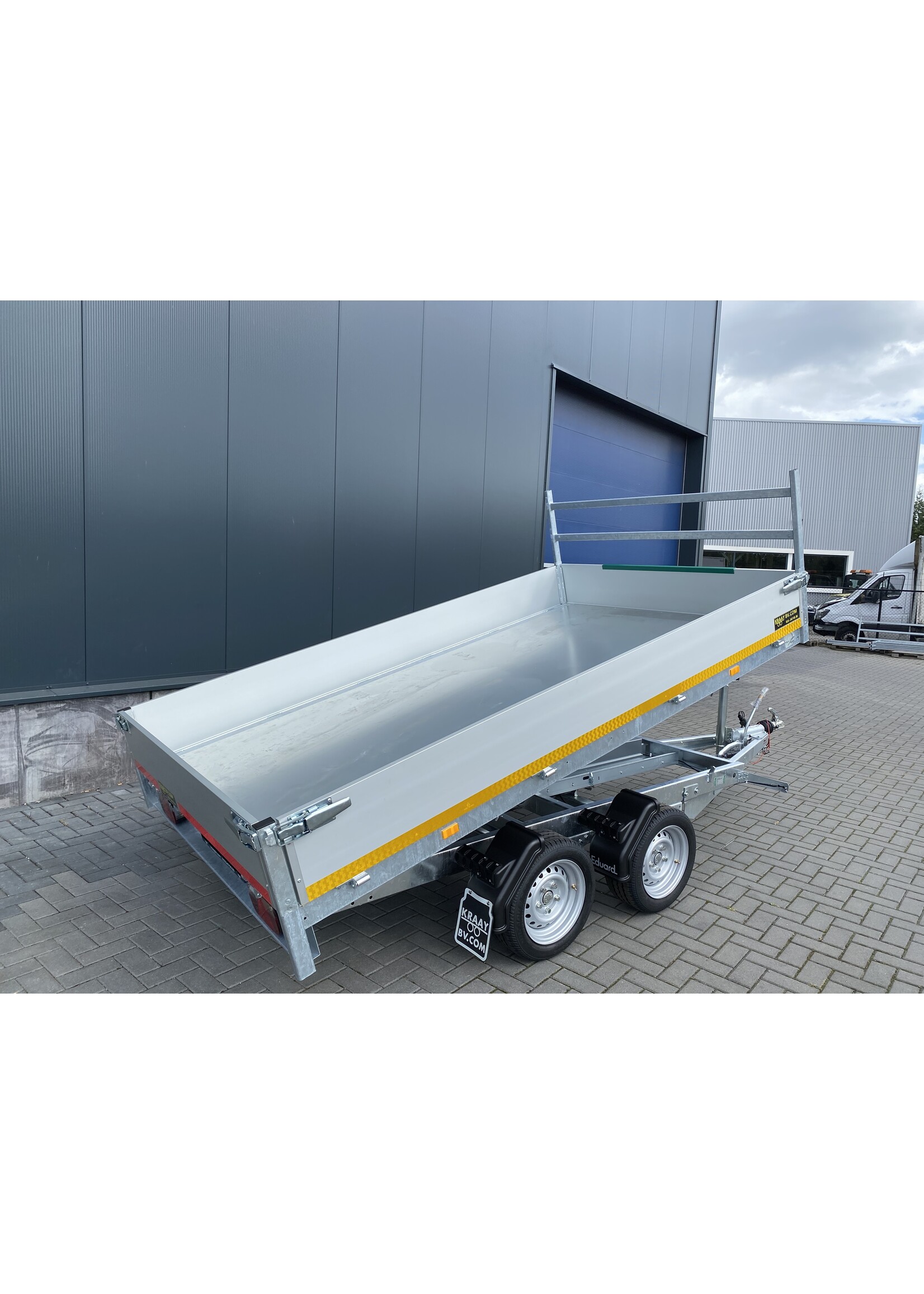 Eduard Eduard kipper | 310 x 180 x 30 cm | 3.000 Kg | Geremd ALL -IN AKTIE!