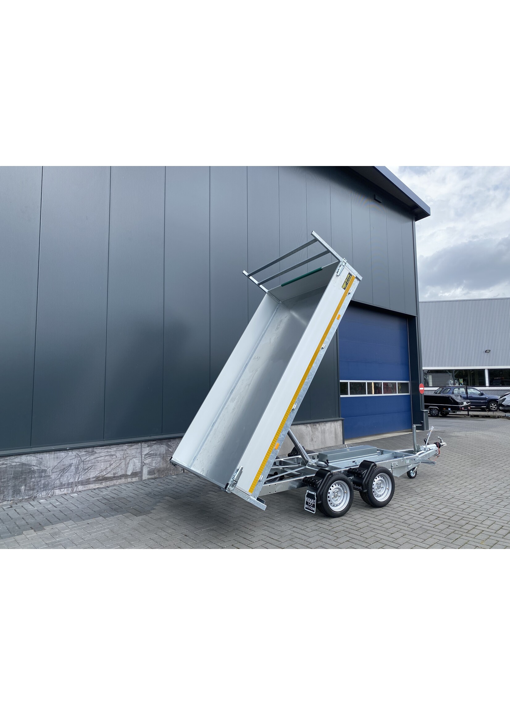 Eduard Eduard kipper | 310 x 180 x 30 cm | 3.000 Kg | Geremd ALL -IN AKTIE!