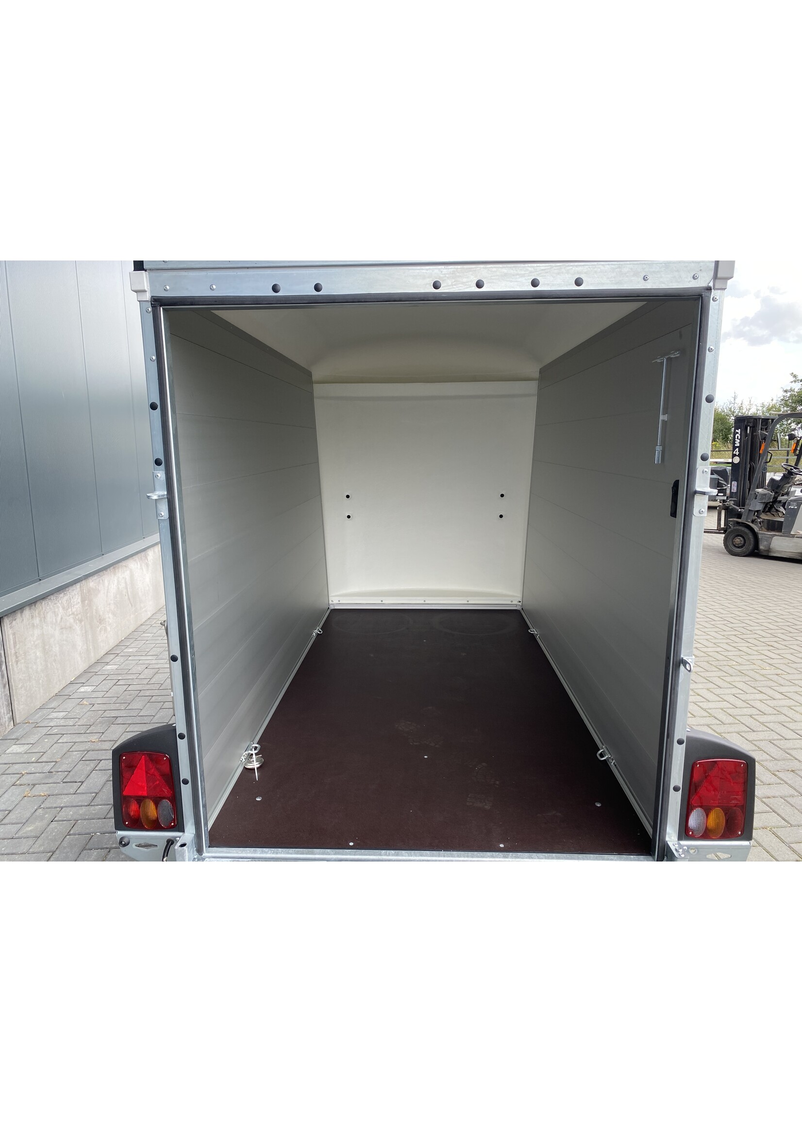 Bockmann Böckmann Gesloten Aanhangwagen 275 cm X 131 cm 173 cm | 1.500 kg | Geremd ALL-IN AKTIE