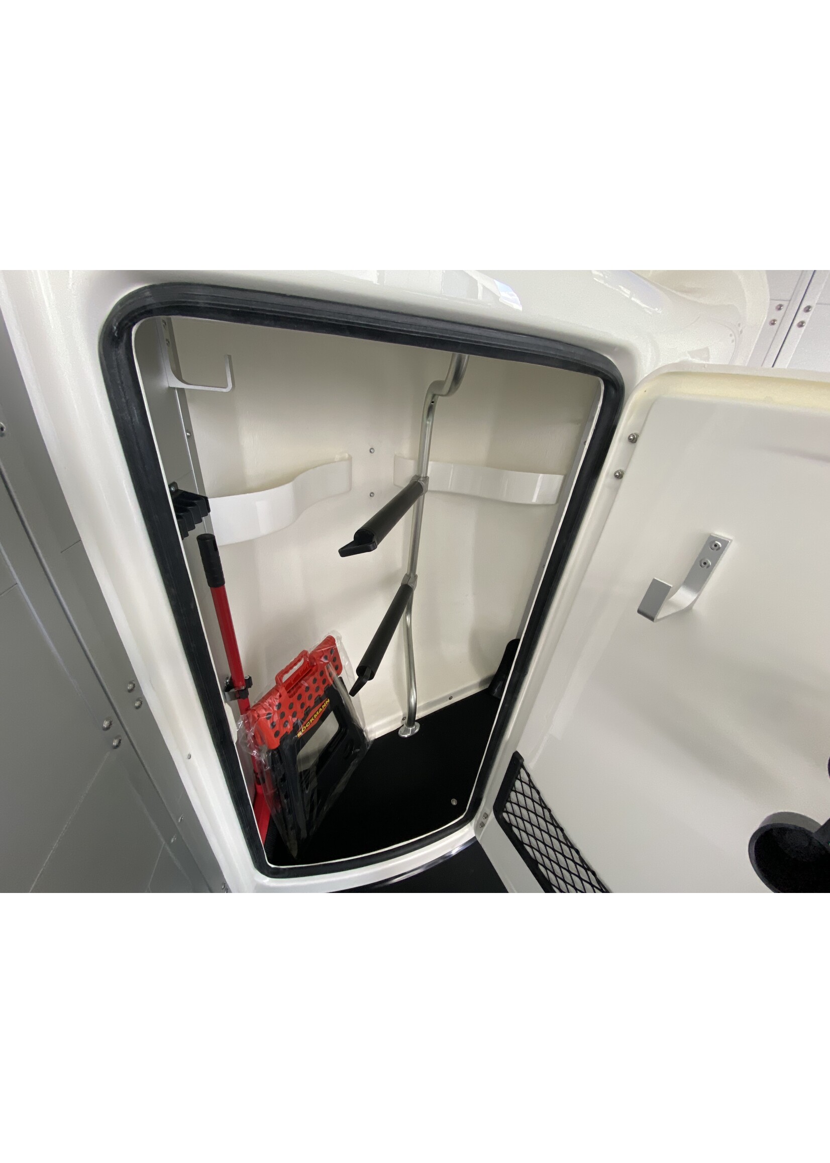 Bockmann Böckmann Big Champion E -WCF- | 2.400 Kg | Trapbescherming & Zadelkamer ALL-INN AKTIE