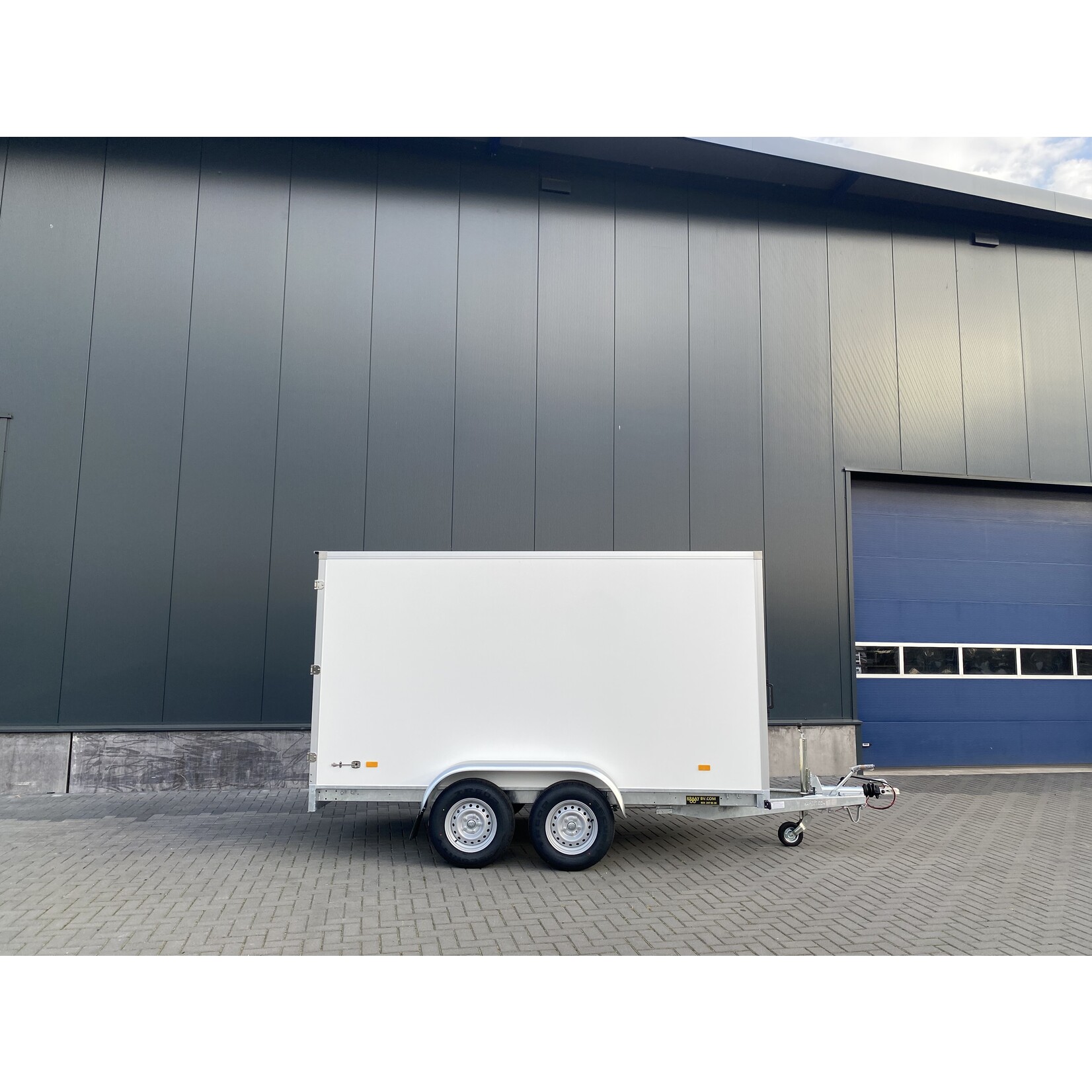 Hapert Demo / voorraad aktie! Hapert Sapphire L-2 | 350 x 150 x 180 cm | 2.700 kg | Geremd