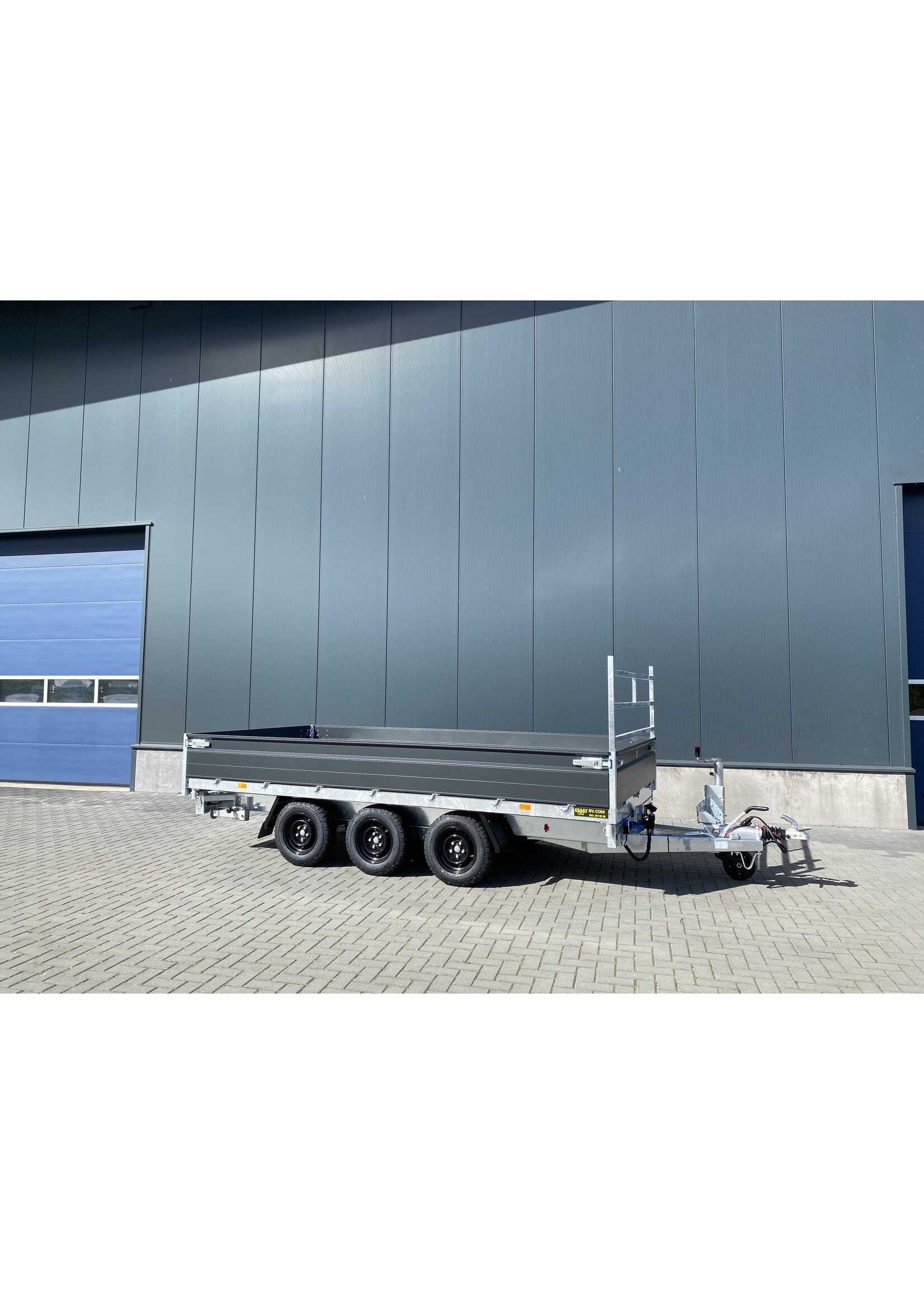 Hapert Hapert Cobalt HM-3 + | 405 x 200 x 40 cm | 3.500 kg | ALL - IN AKTIE!