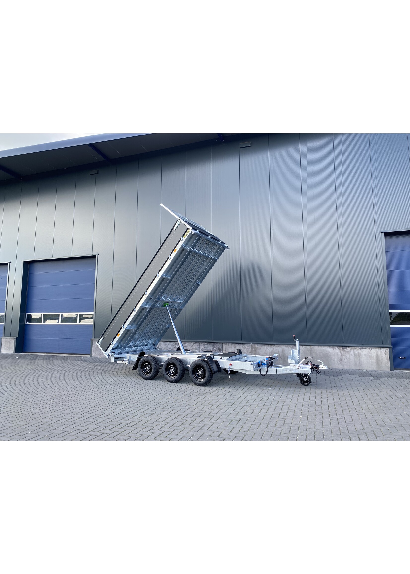 Hapert Hapert Cobalt HM-3 + | 405 x 200 x 40 cm | 3.500 kg | ALL - IN AKTIE!