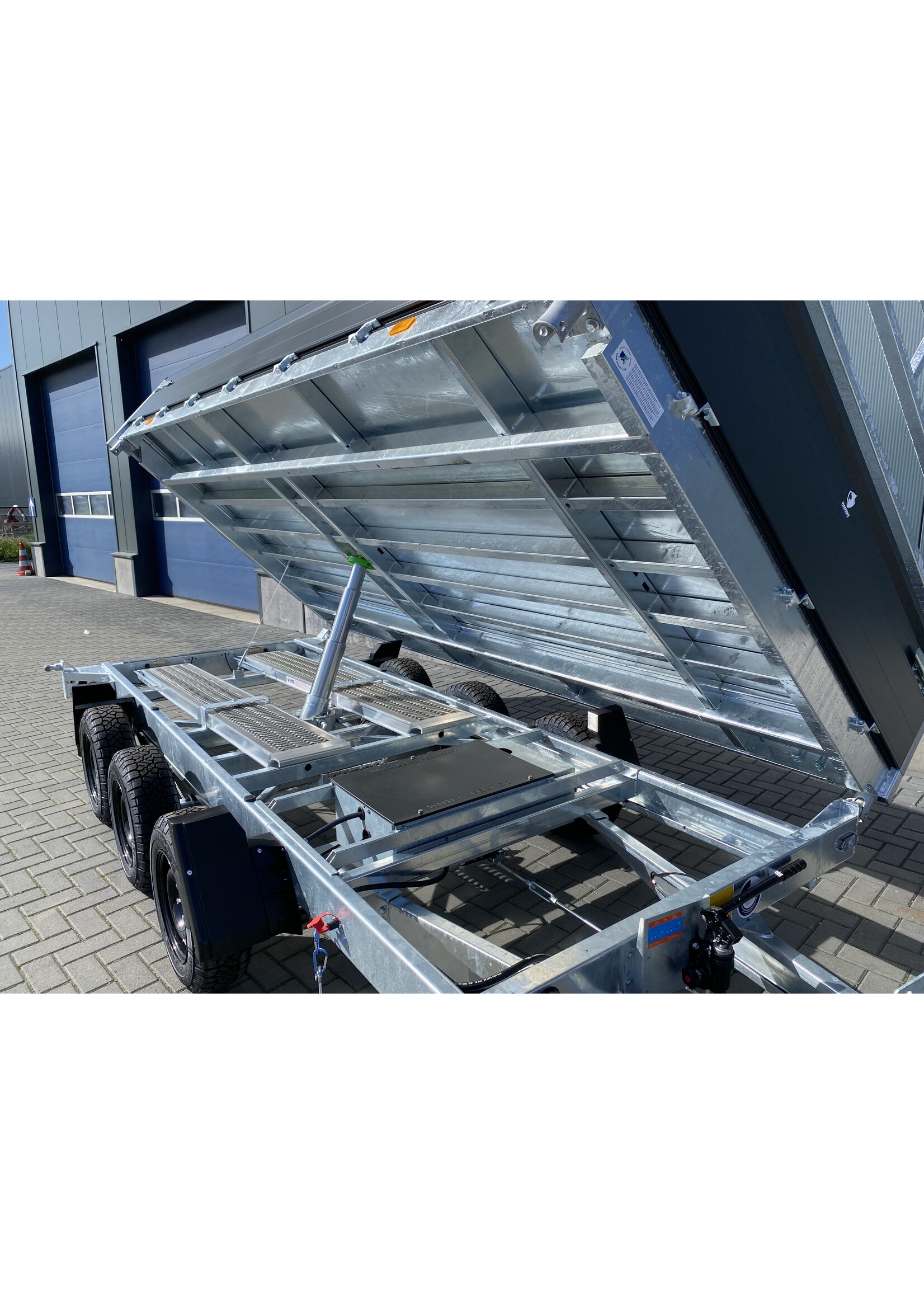 Hapert Hapert Cobalt HM-3 + | 405 x 200 x 40 cm | 3.500 kg | ALL - IN AKTIE!