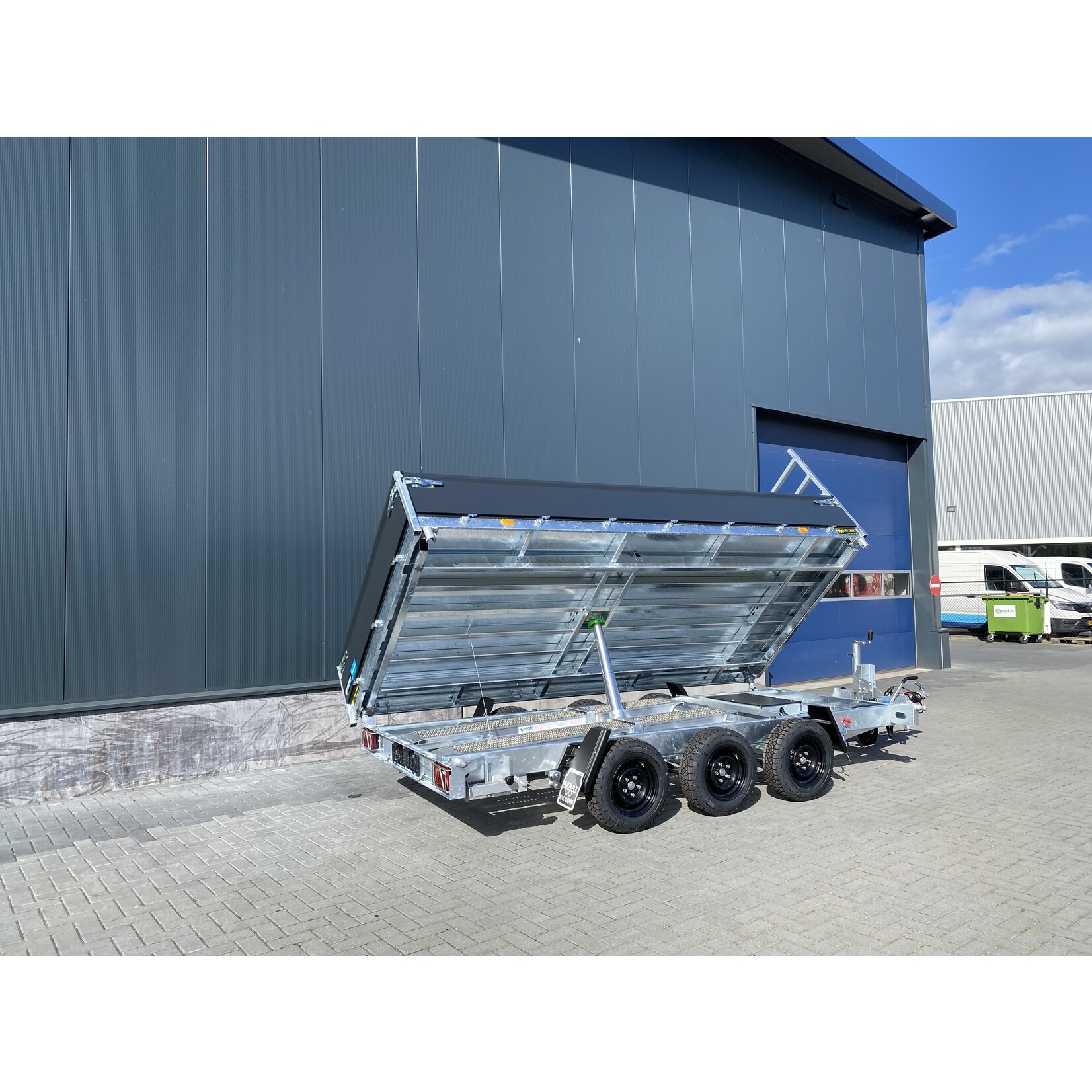 Hapert Hapert Cobalt HM-3 + | 405 x 200 x 40 cm | 3.500 kg | ALL - IN AKTIE!