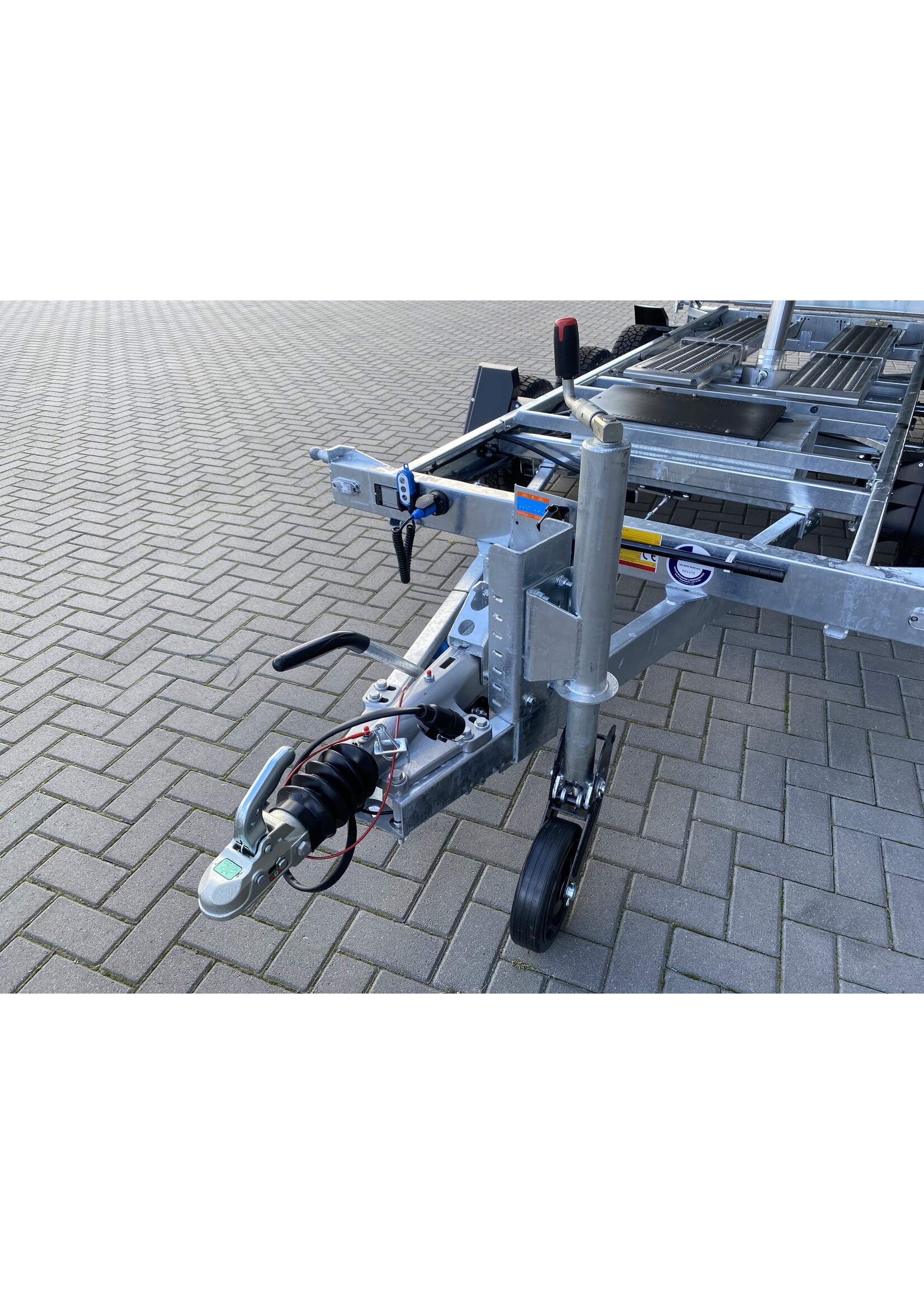 Hapert Hapert Cobalt HM-3 + | 405 x 200 x 40 cm | 3.500 kg | ALL - IN AKTIE!
