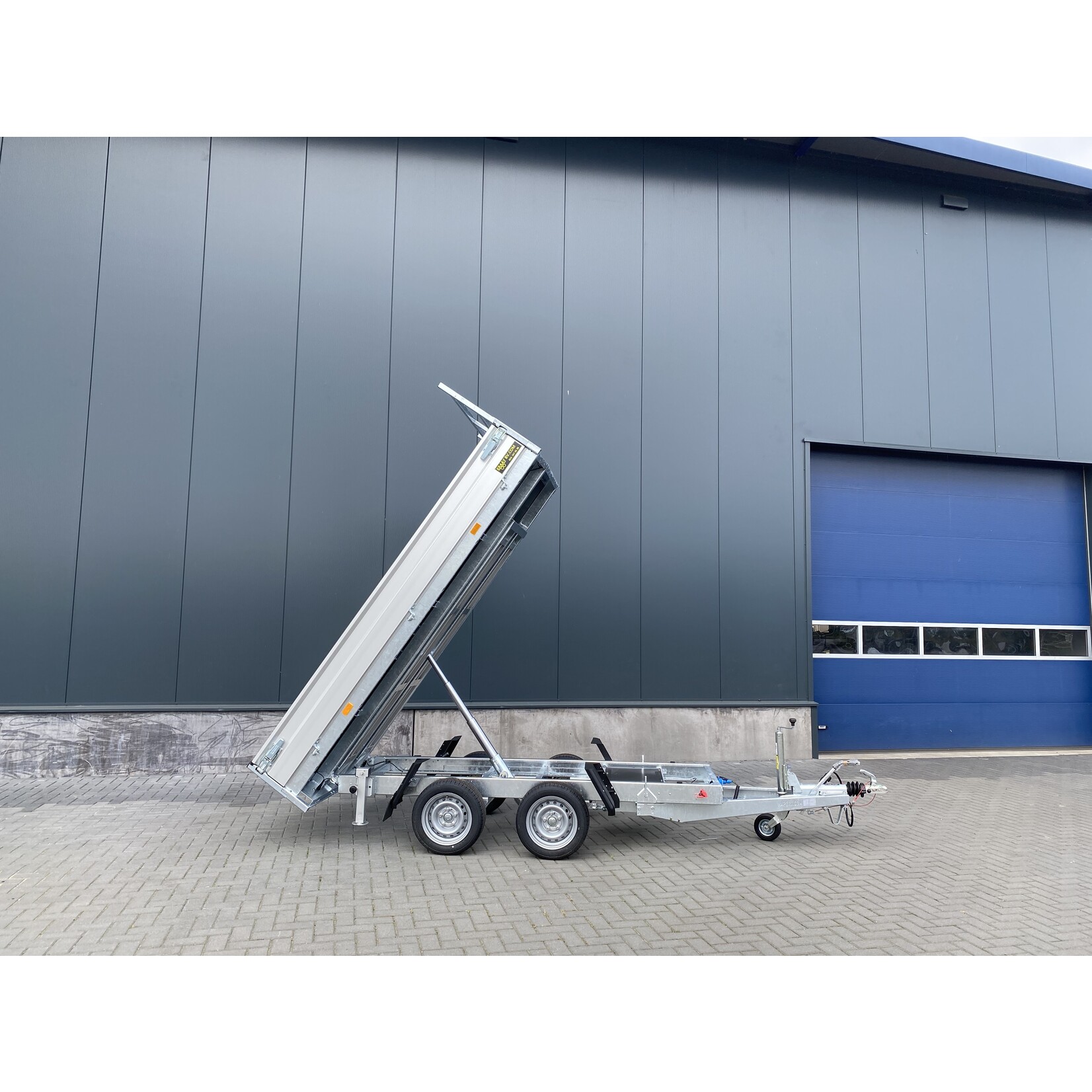 Hapert Hapert Cobalt HB-2 | 305 x 160 x 30 cm | 2.700 kg | Geremd ALL - IN AKTIE!
