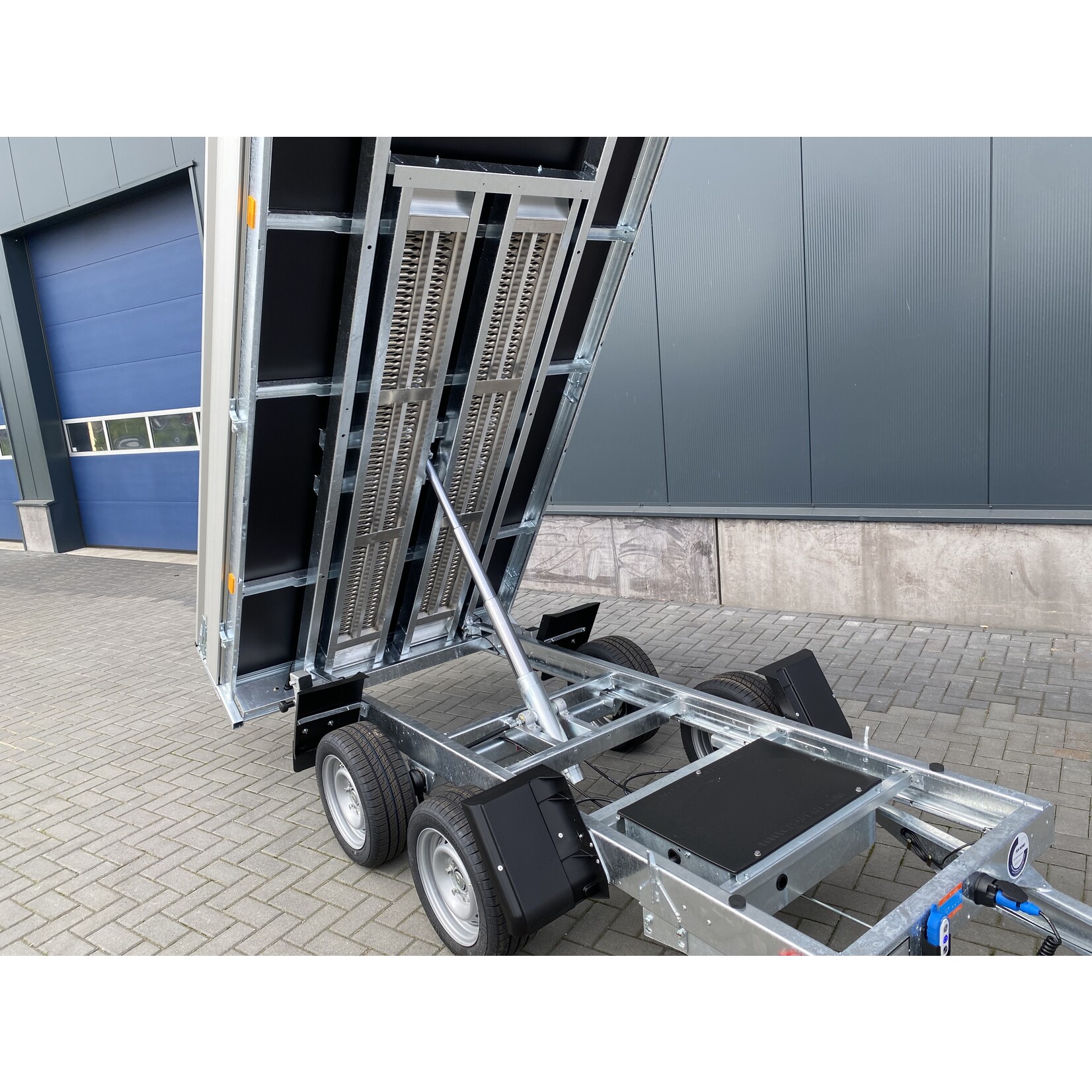 Hapert Hapert Cobalt HB-2 | 305 x 160 x 30 cm | 2.700 kg | Geremd ALL - IN AKTIE!