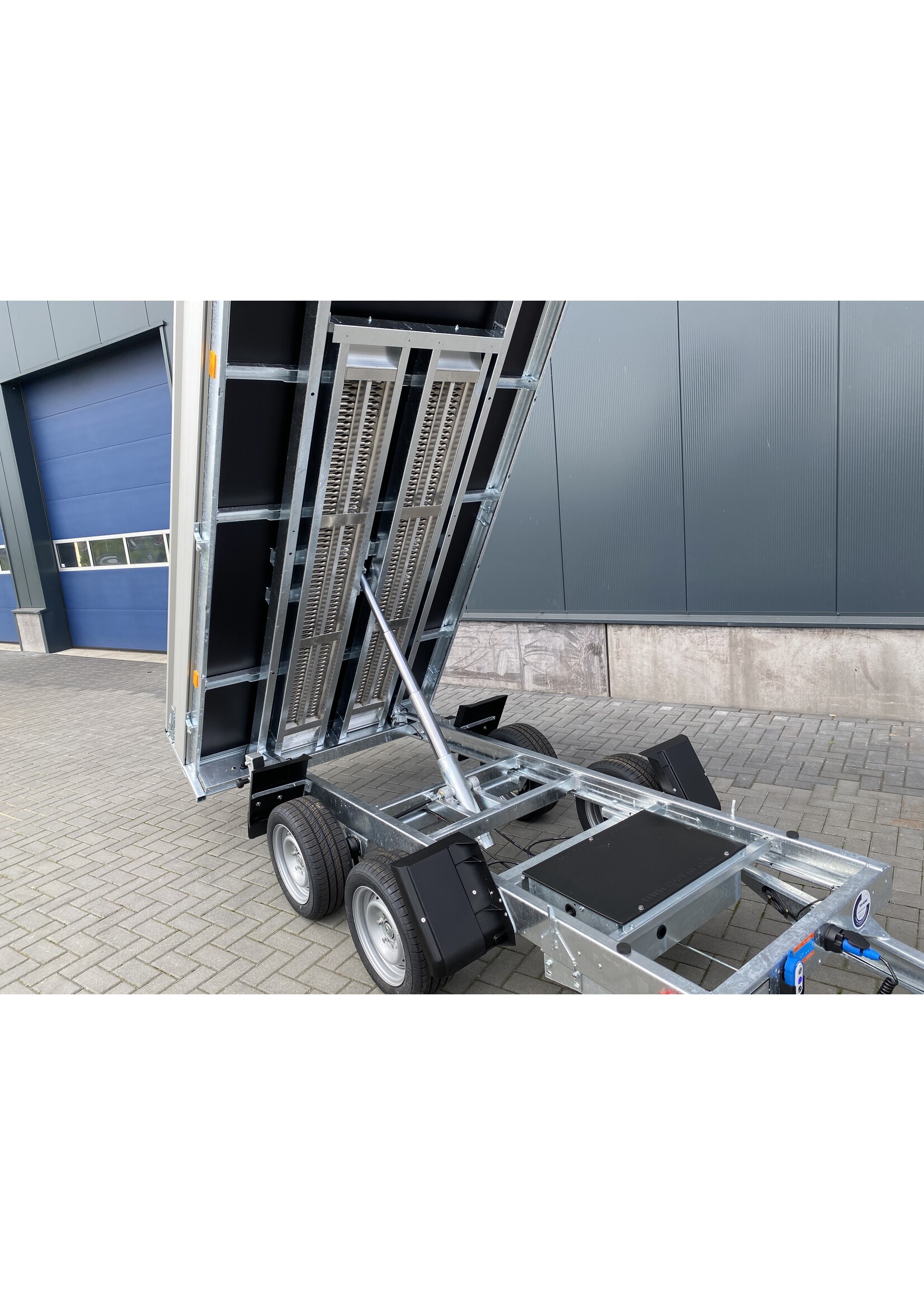 Hapert Hapert Cobalt HB-2 | 305 x 160 x 30 cm | 2.700 kg | Geremd ALL - IN AKTIE!