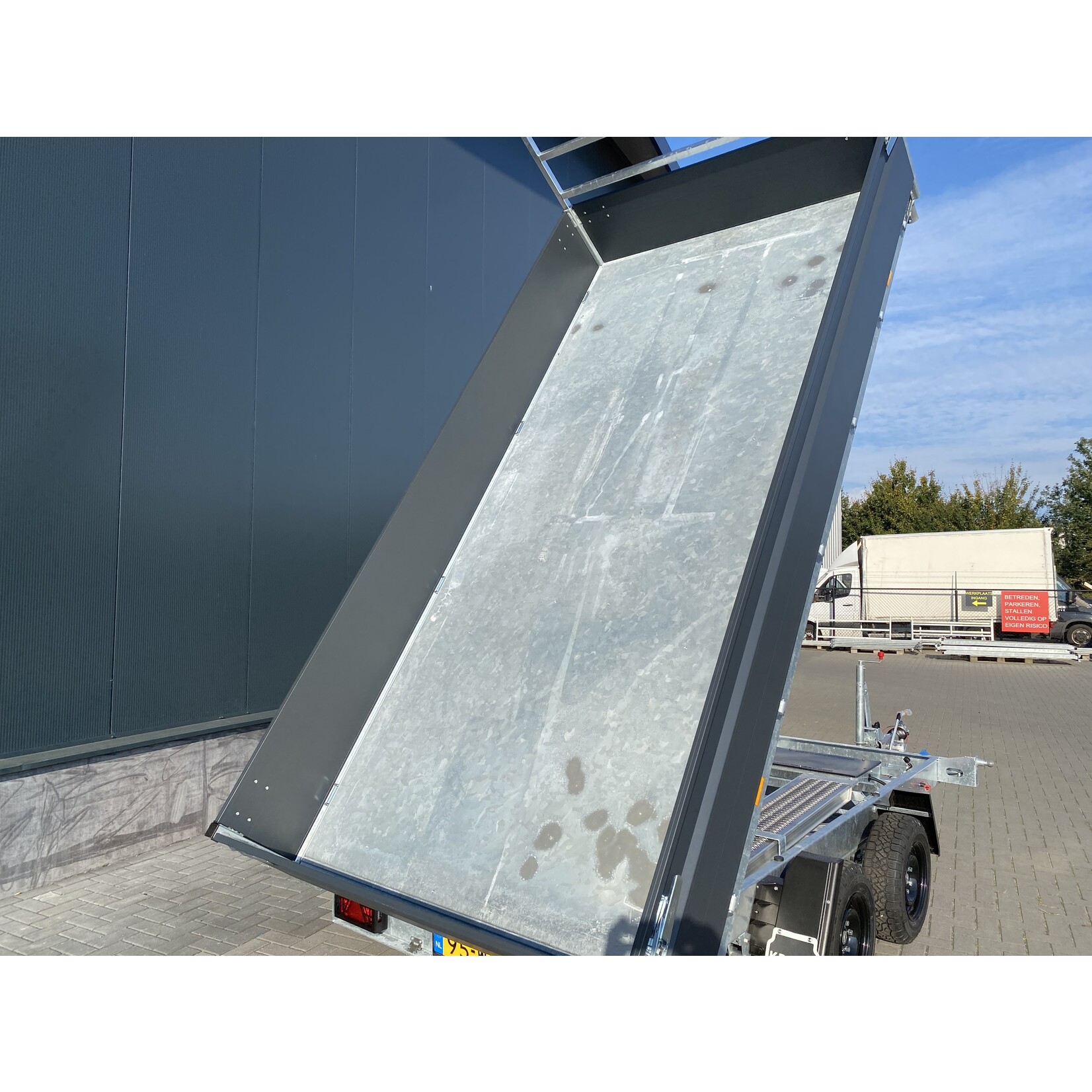 Hapert Hapert Cobalt HM-2 | 375 x 180 x 40 cm | 3.500 kg | Geremd ALL - IN AKTIE!