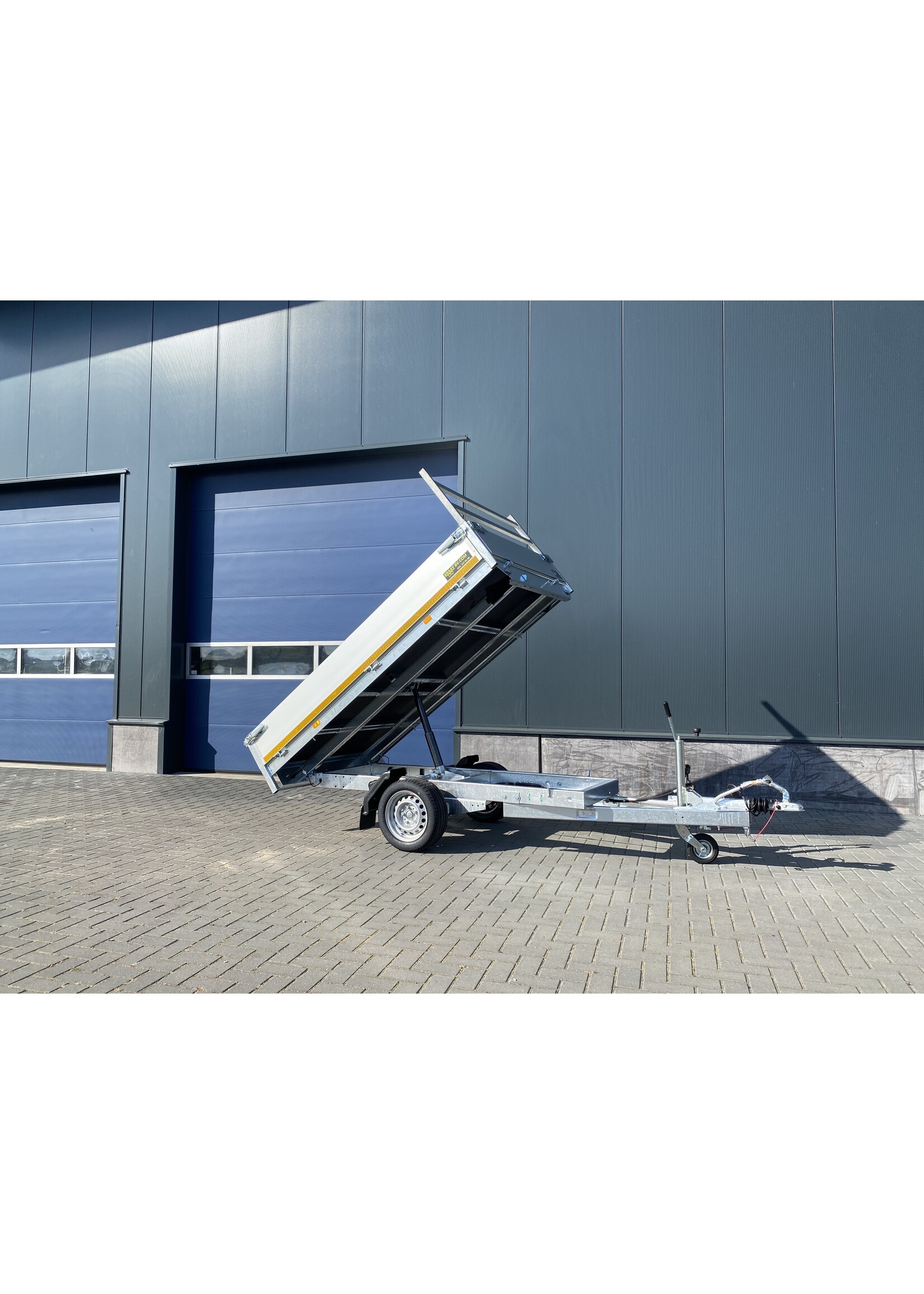 Eduard Eduard kipper handpomp bediend | 260 x 150 x 30 cm | 1.350 kg | geremd ALL - IN AKTIE!