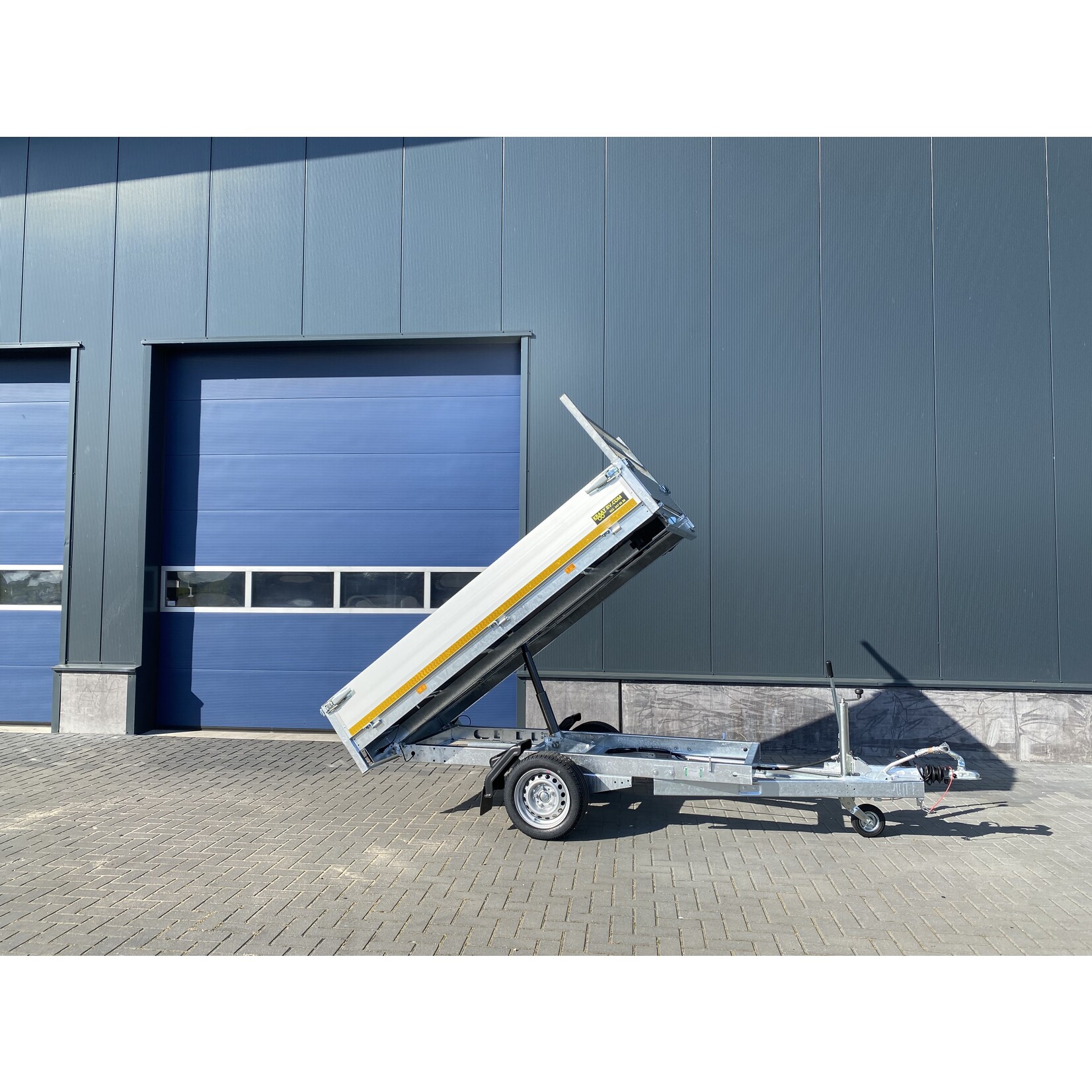 Eduard Eduard kipper handpomp bediend | 260 x 150 x 30 cm | 1.350 kg | geremd ALL - IN AKTIE!