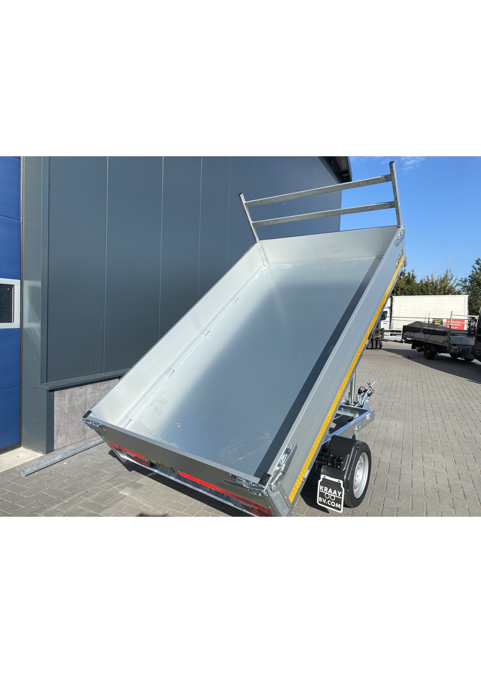 Eduard Eduard kipper handpomp bediend | 260 x 150 x 30 cm | 1.350 kg | geremd ALL - IN AKTIE!