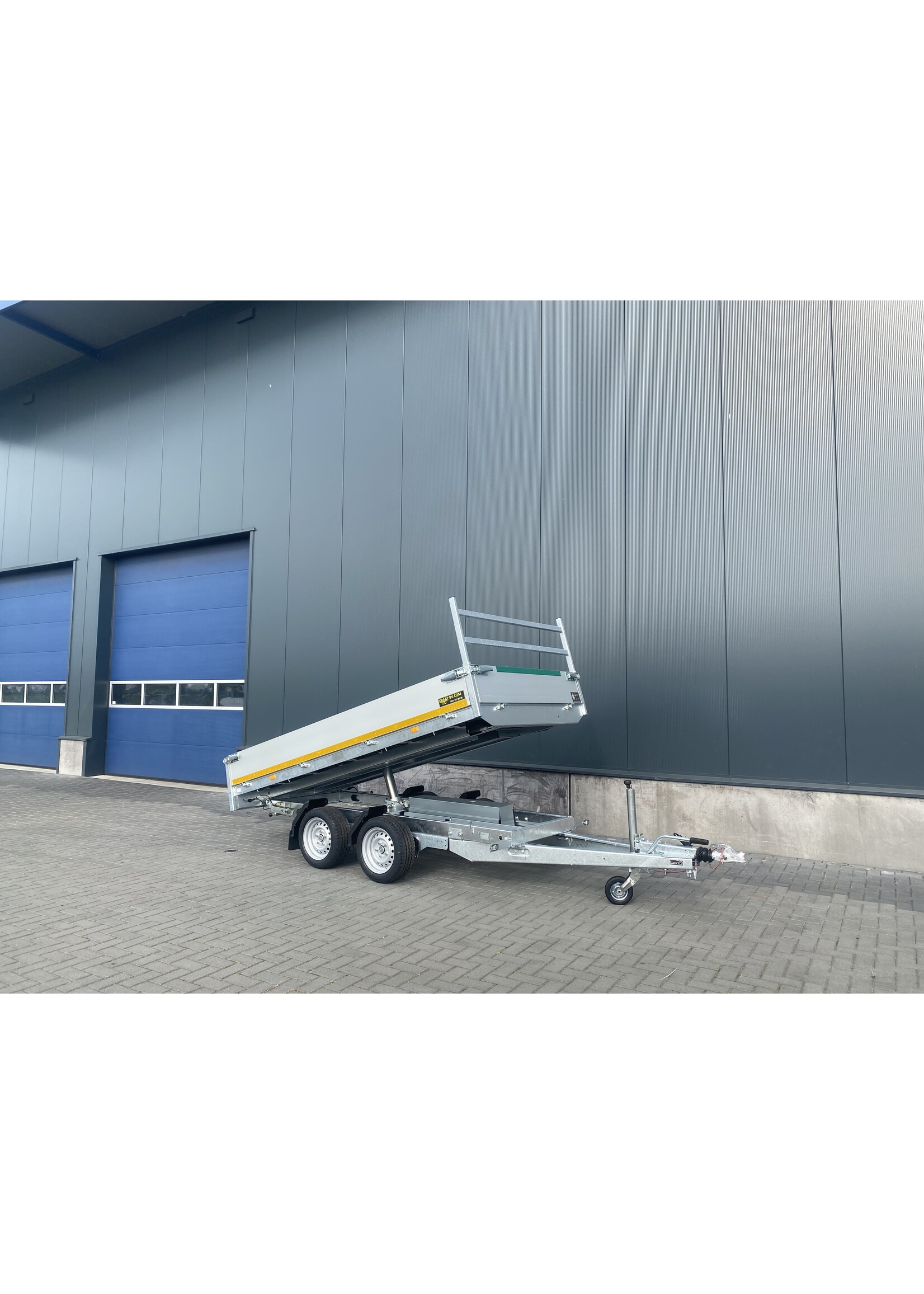 Eduard Eduard kipper |  310 x 160 x 30 Cm | 3.000 Kg  | Geremd  ALL - IN AKTIE!