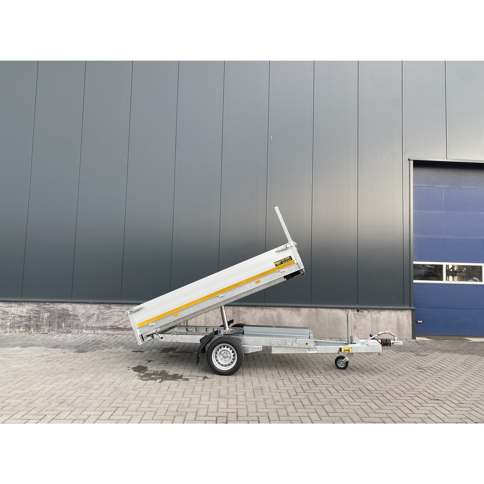 Eduard Eduard kipper elektrisch bediend  | 260 x 150 x 30  Cm | 1.350 Kg | Geremd ALL - IN AKTIE!