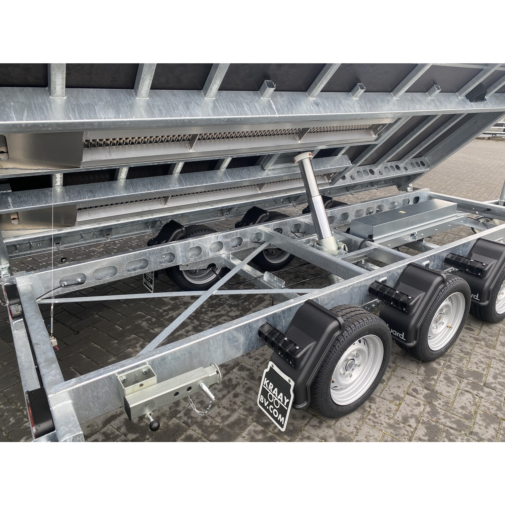 eduard Demo / voorraad aktie! Eduard 3-zijdige kipper | 400 x 180 x 60 cm | 3.500 kg | Geremd ALL-IN AKTIE!