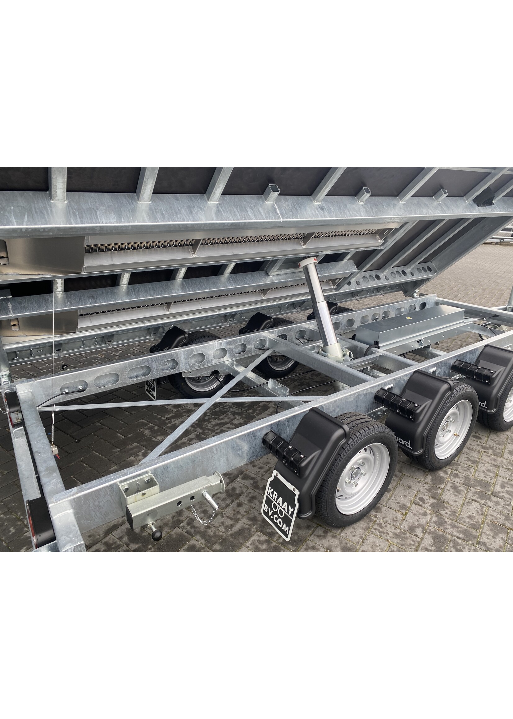eduard Demo / voorraad aktie! Eduard 3-zijdige kipper | 400 x 180 x 60 cm | 3.500 kg | Geremd ALL-IN AKTIE!