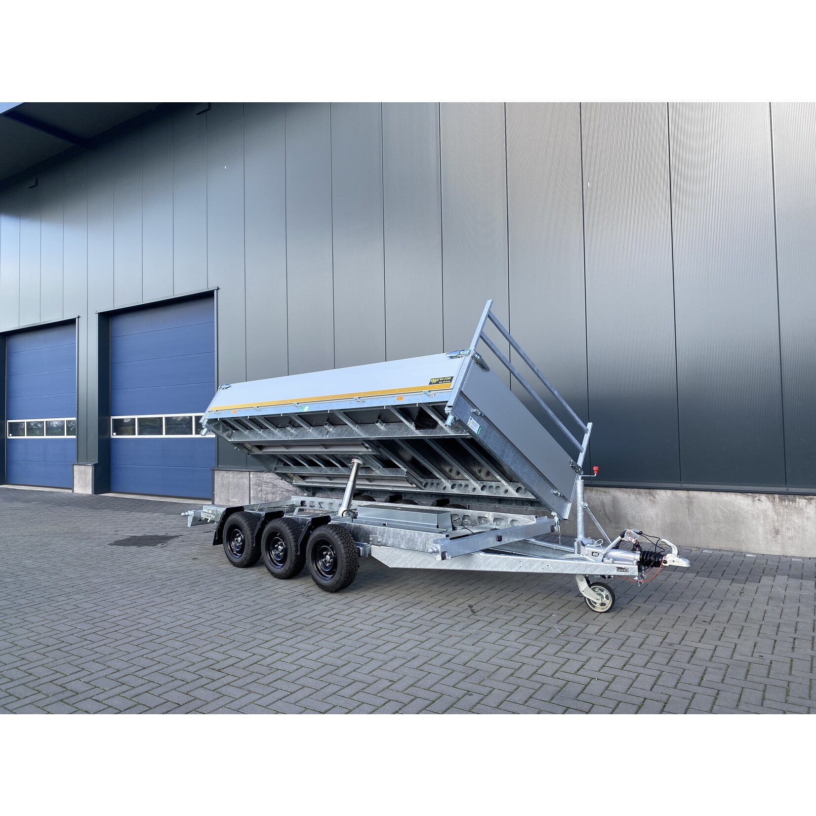 eduard Eduard 3- zijdige kipper | 400 x 200 x 40 cm | 3.500 kg | Geremd ALL - IN AKTIE!