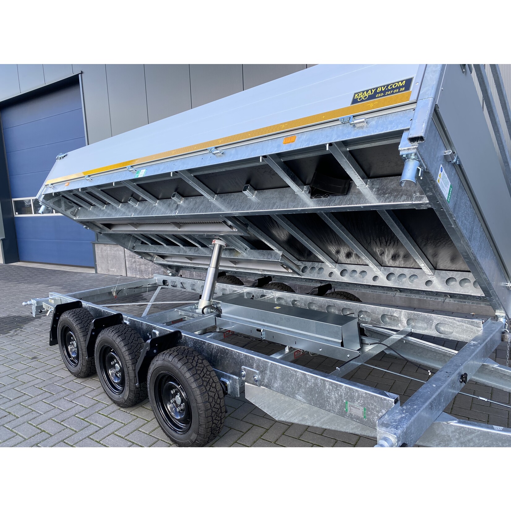 eduard Eduard 3- zijdige kipper | 400 x 200 x 40 cm | 3.500 kg | Geremd ALL - IN AKTIE!