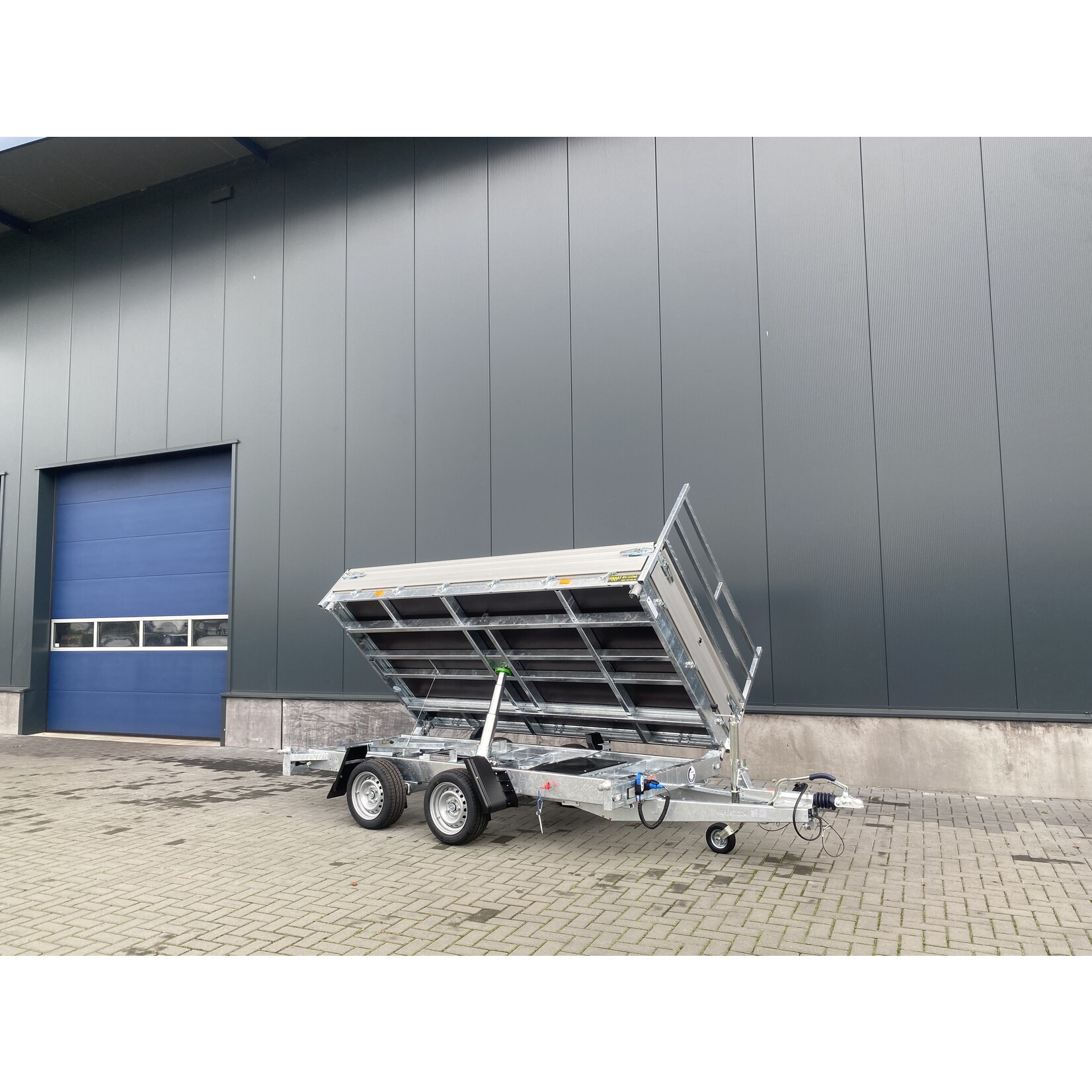 Hapert Hapert Cobalt HM-2 | 335 x 180 x 30 cm | 3.000 kg | Geremd All in aktie!