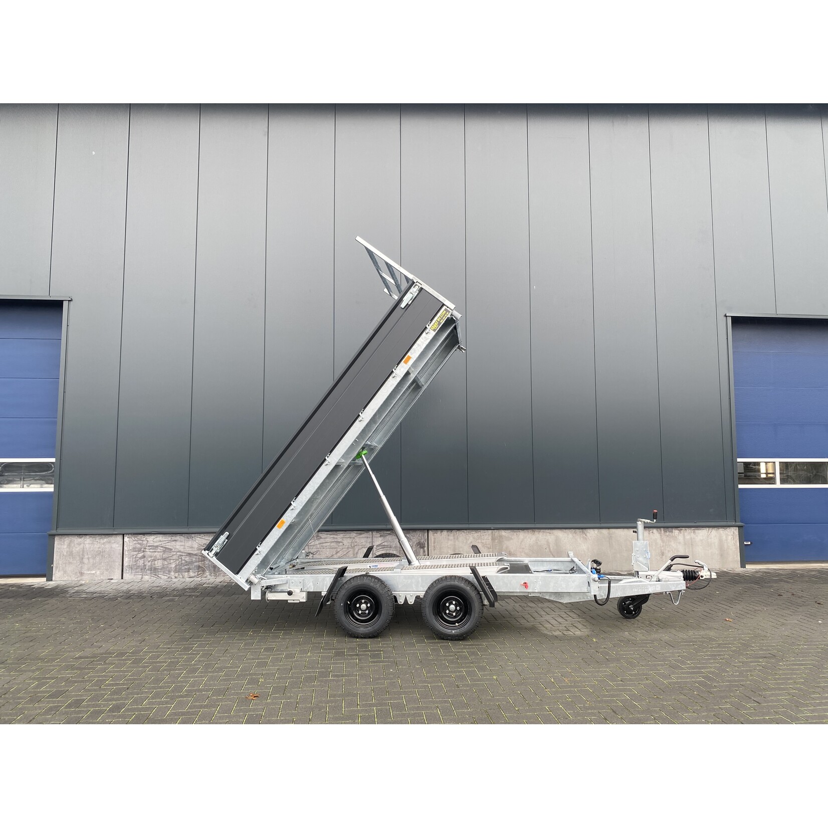 Hapert Hapert Cobalt + | 335 x 180 x 40 cm | 3.500 kg | Geremd ALL - IN AKTIE!