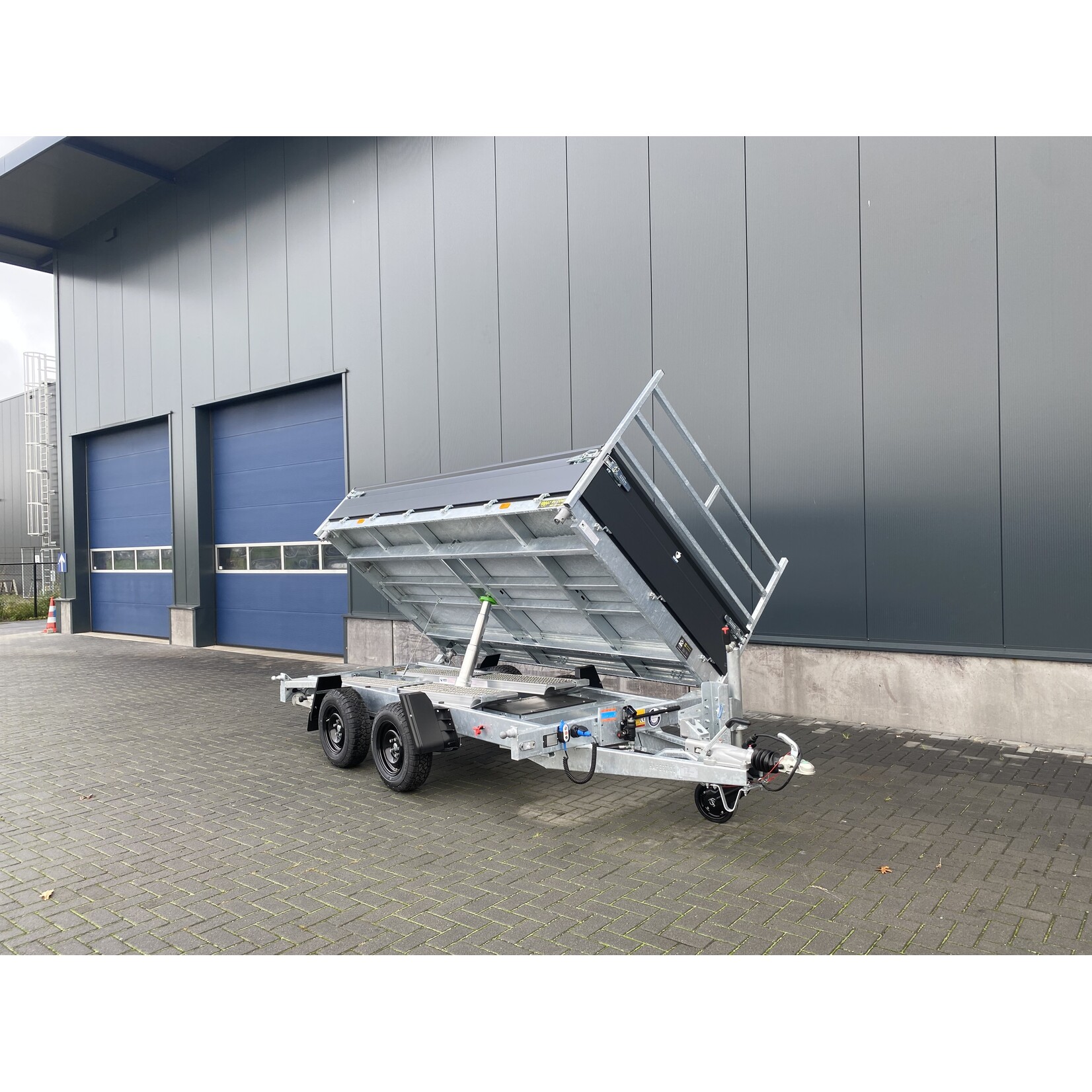 Hapert Hapert Cobalt + | 335 x 180 x 40 cm | 3.500 kg | Geremd ALL - IN AKTIE!