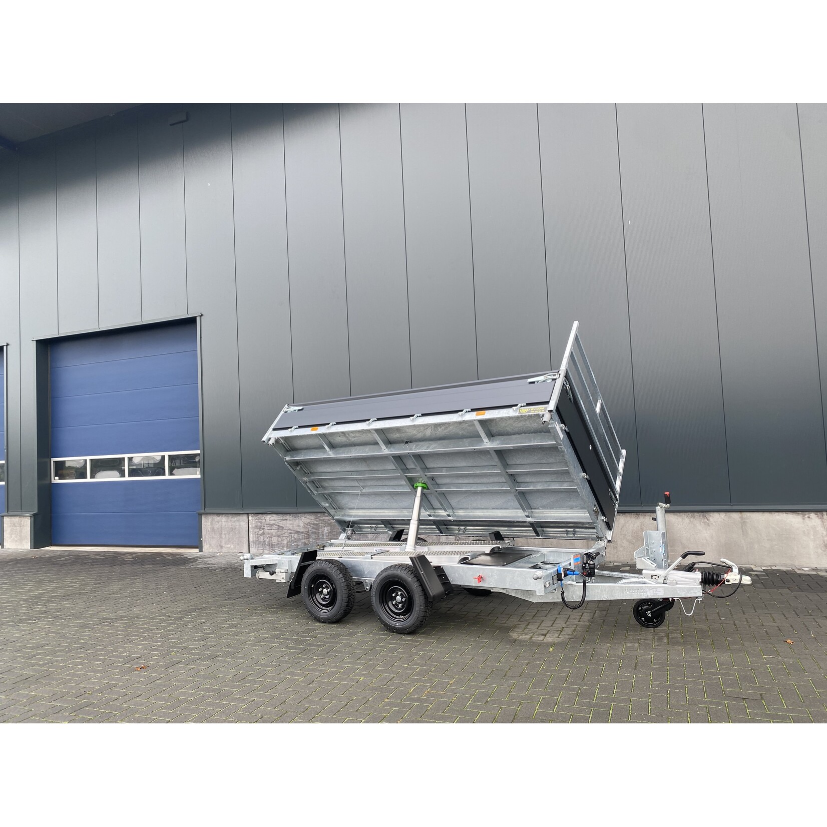 Hapert Hapert Cobalt + | 335 x 180 x 40 cm | 3.500 kg | Geremd ALL - IN AKTIE!