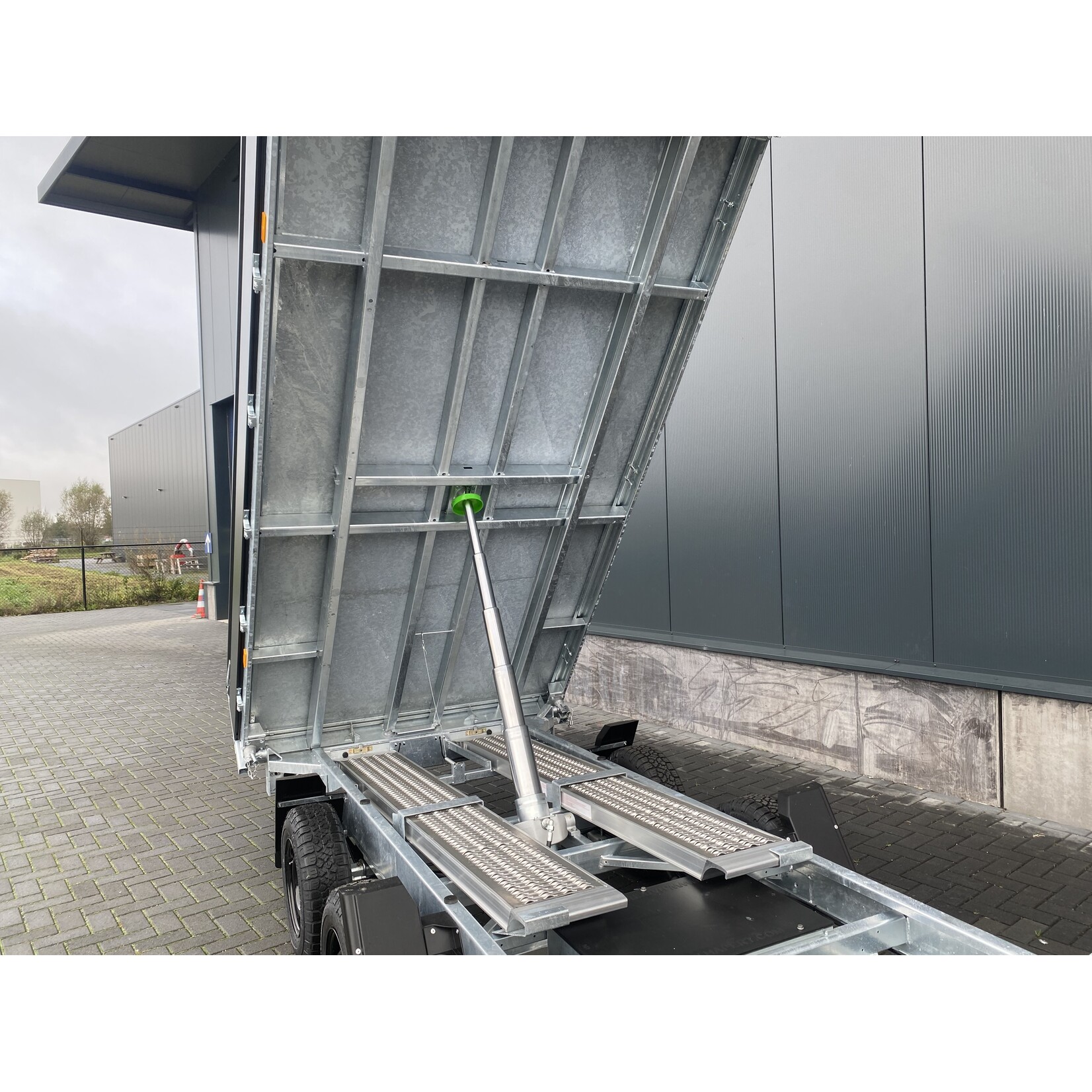 Hapert Hapert Cobalt + | 335 x 180 x 40 cm | 3.500 kg | Geremd ALL - IN AKTIE!