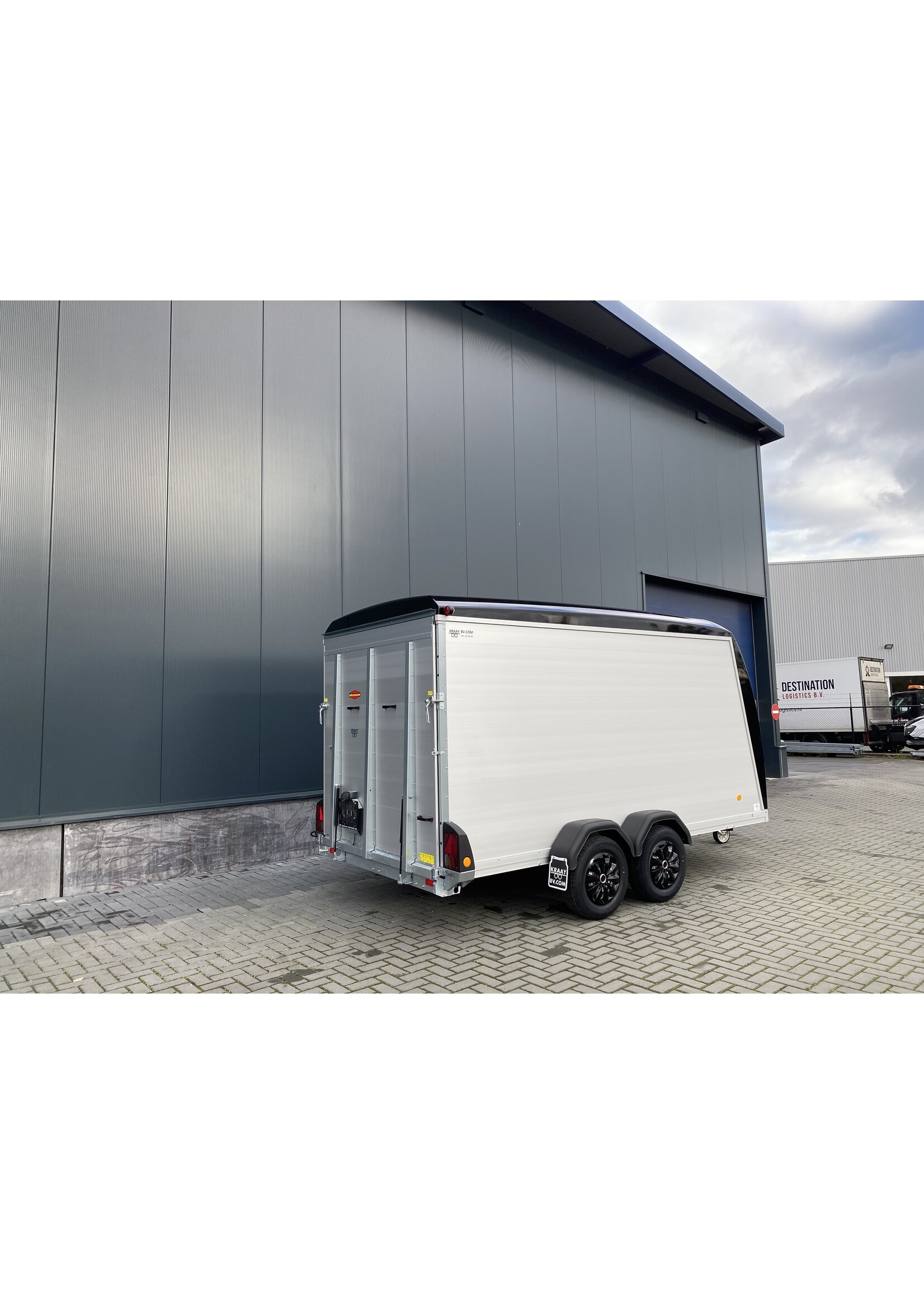 Bockmann Böckmann Gesloten Aanhangwagen | 424 x 187 x 209 cm | 2.700 kg Geremd ALL - IN AKTIE!