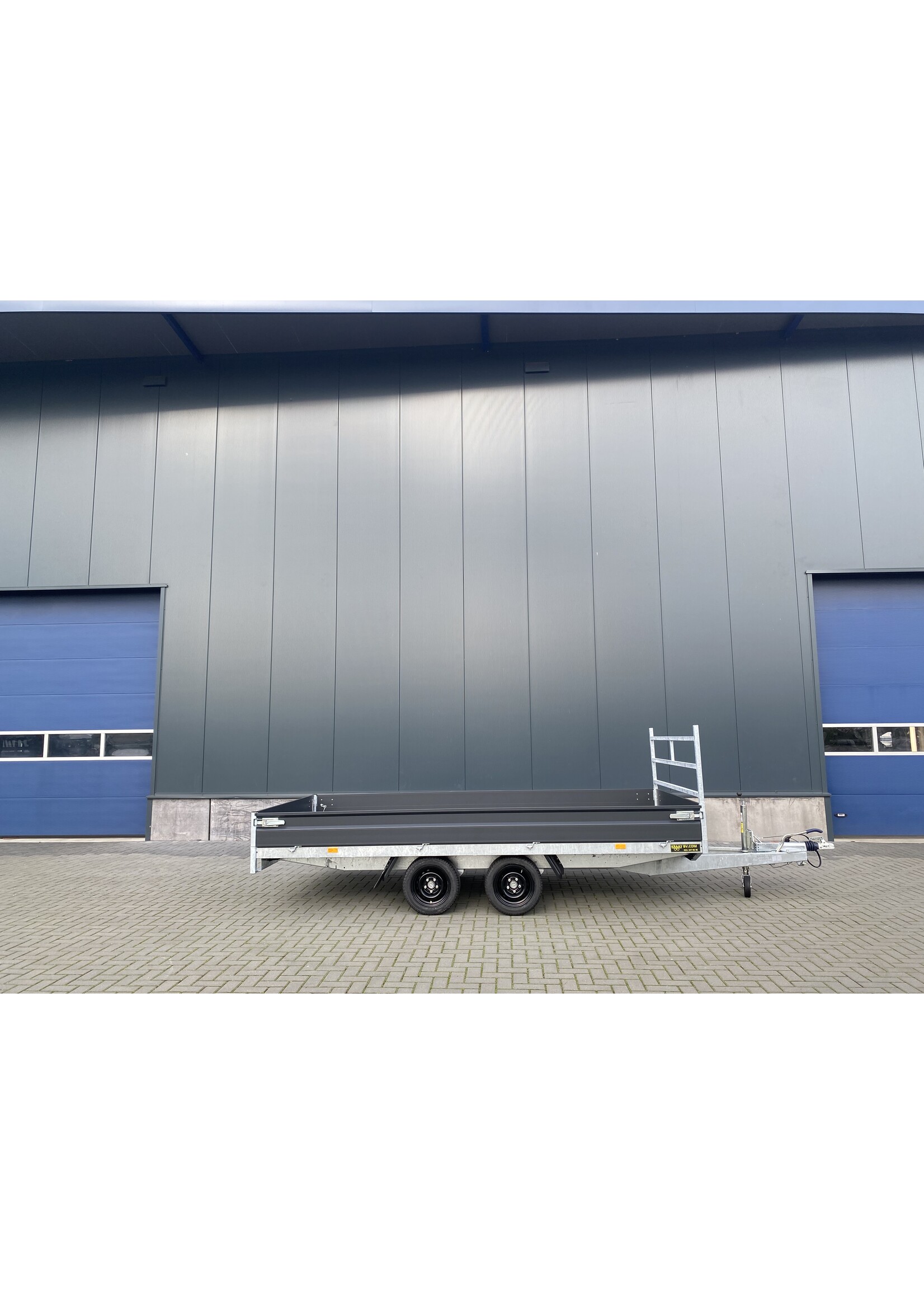 Hapert Hapert Azure H-2 | 405 x 200 x 30 cm | 3.000 kg | Geremd ALL - IN AKTIE!
