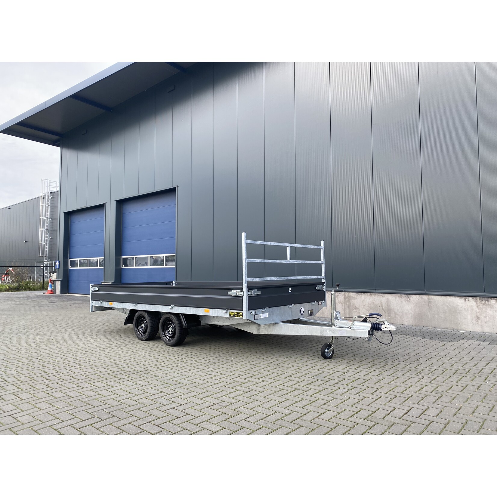 Hapert Hapert Azure H-2 | 405 x 200 x 30 cm | 3.000 kg | Geremd ALL - IN AKTIE!