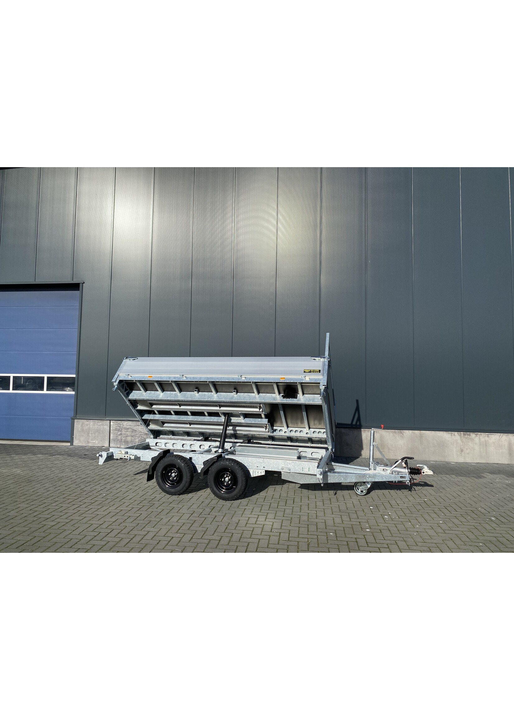eduard Eduard 3-zijdige kipper | 350 x 180 x 40 cm | 3.500 kg | Geremd ALL-IN AKTIE!