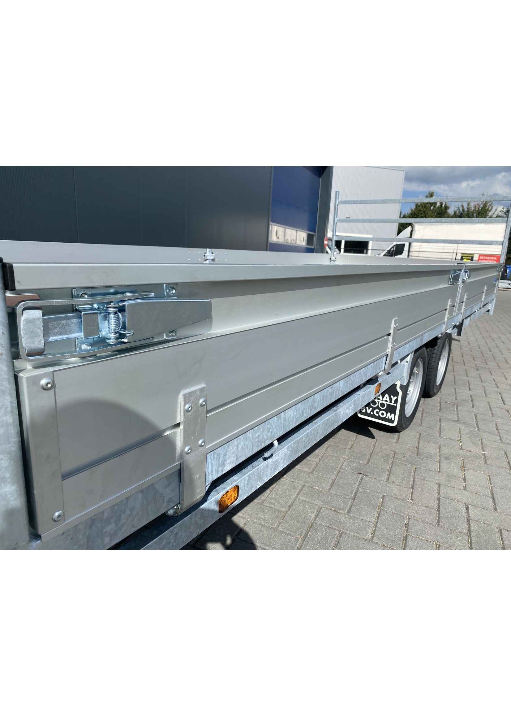 hulco Hulco Medax-2 | 502 x 223 x 30 cm | 3.500 kg | Geremd ALL - IN AKTIE!