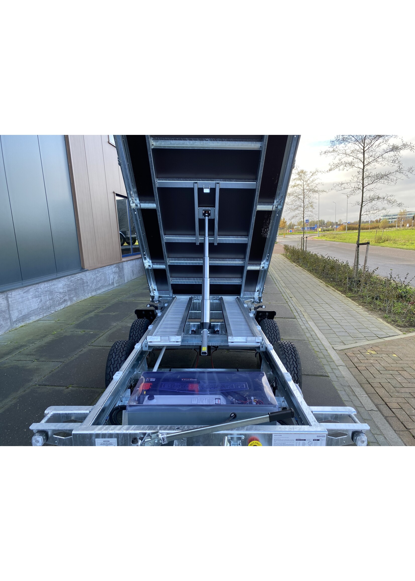 Bockmann Bockmann 3-zijdige kipper | 374 x 180 x 35 cm | 3.500 kg | Geremd ALL - IN AKTIE!