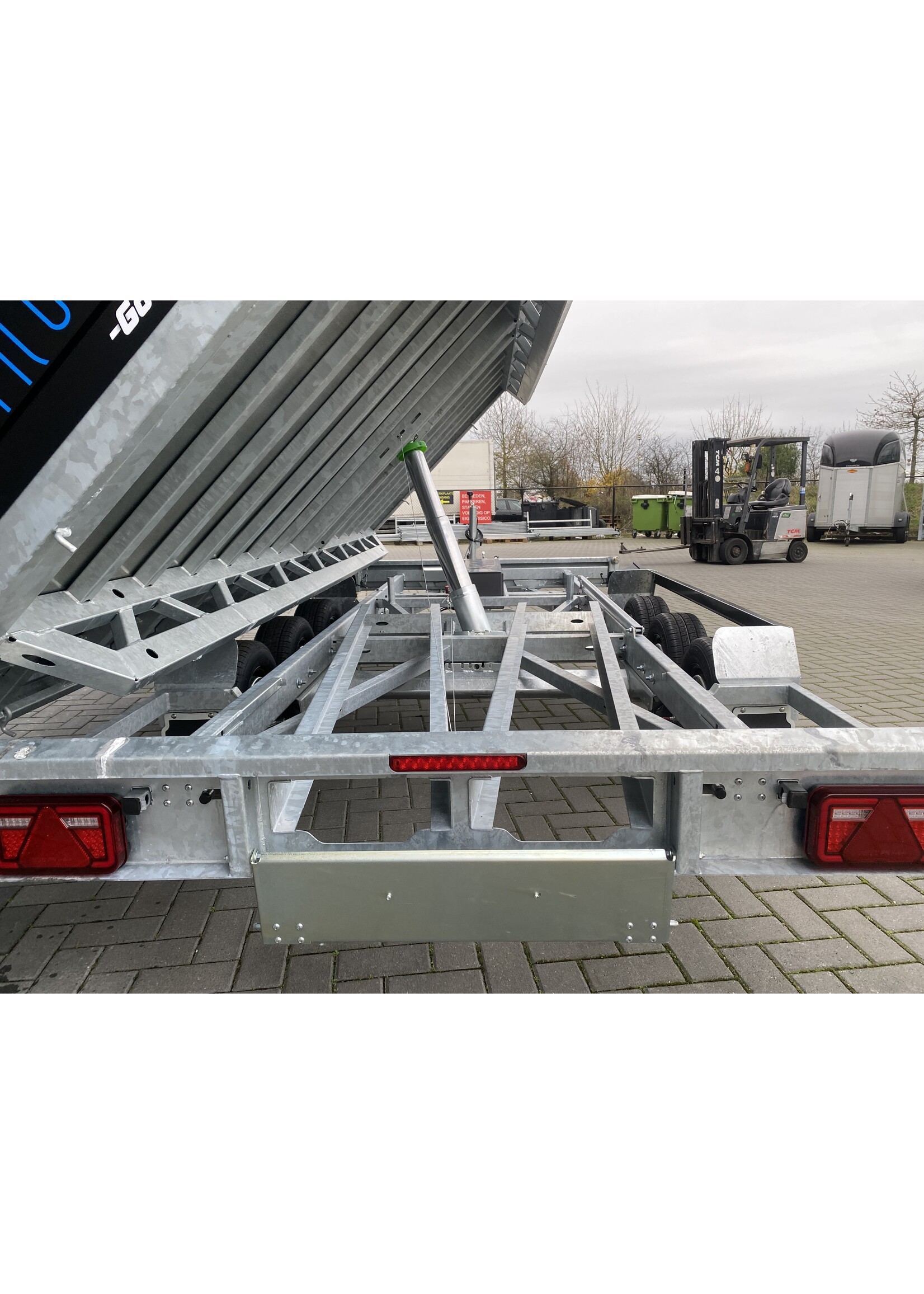 hulco Hulco Benax-3 Go-Getter | 405 x 200 x 60 cm | 3.500 kg | Geremd ALL - IN AKTIE!