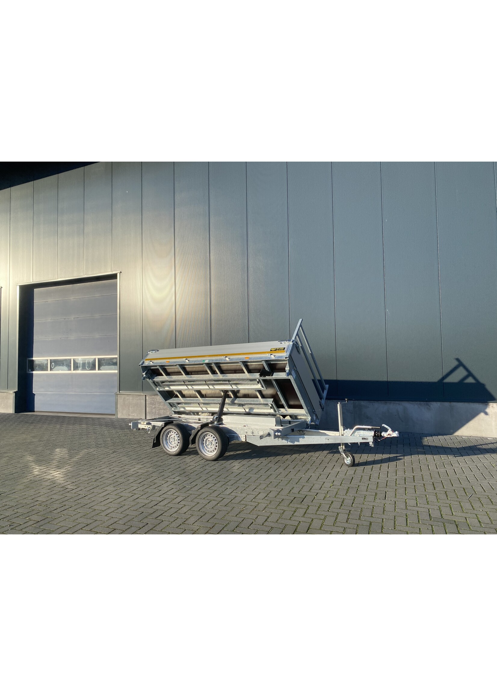 Eduard Eduard 3- zijdige kipper | 310 x 160 x 30 cm | 3.000 kg | Geremd ALL - IN AKTIE!