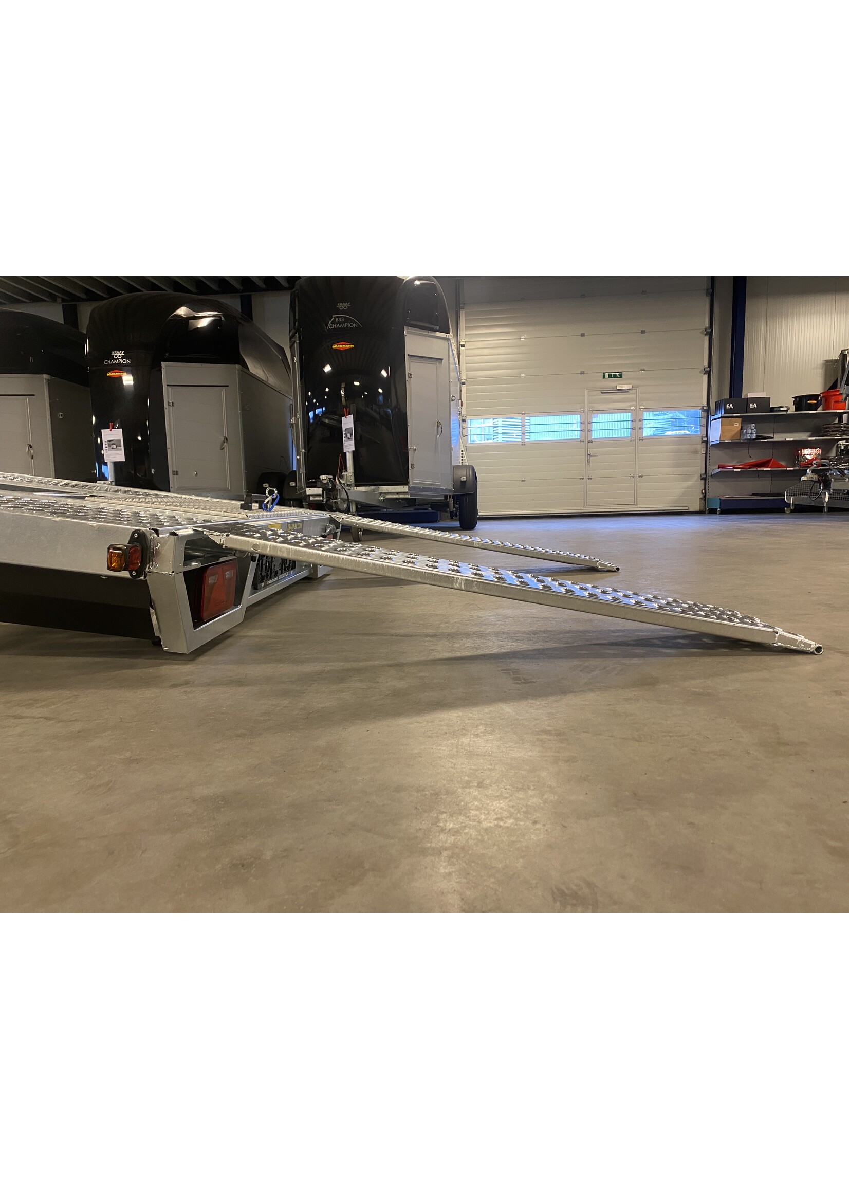 Hapert Hapert Indigo HT-2 | 455 x 210 cm | 3.000 kg | Geremd ALL - IN AKTIE