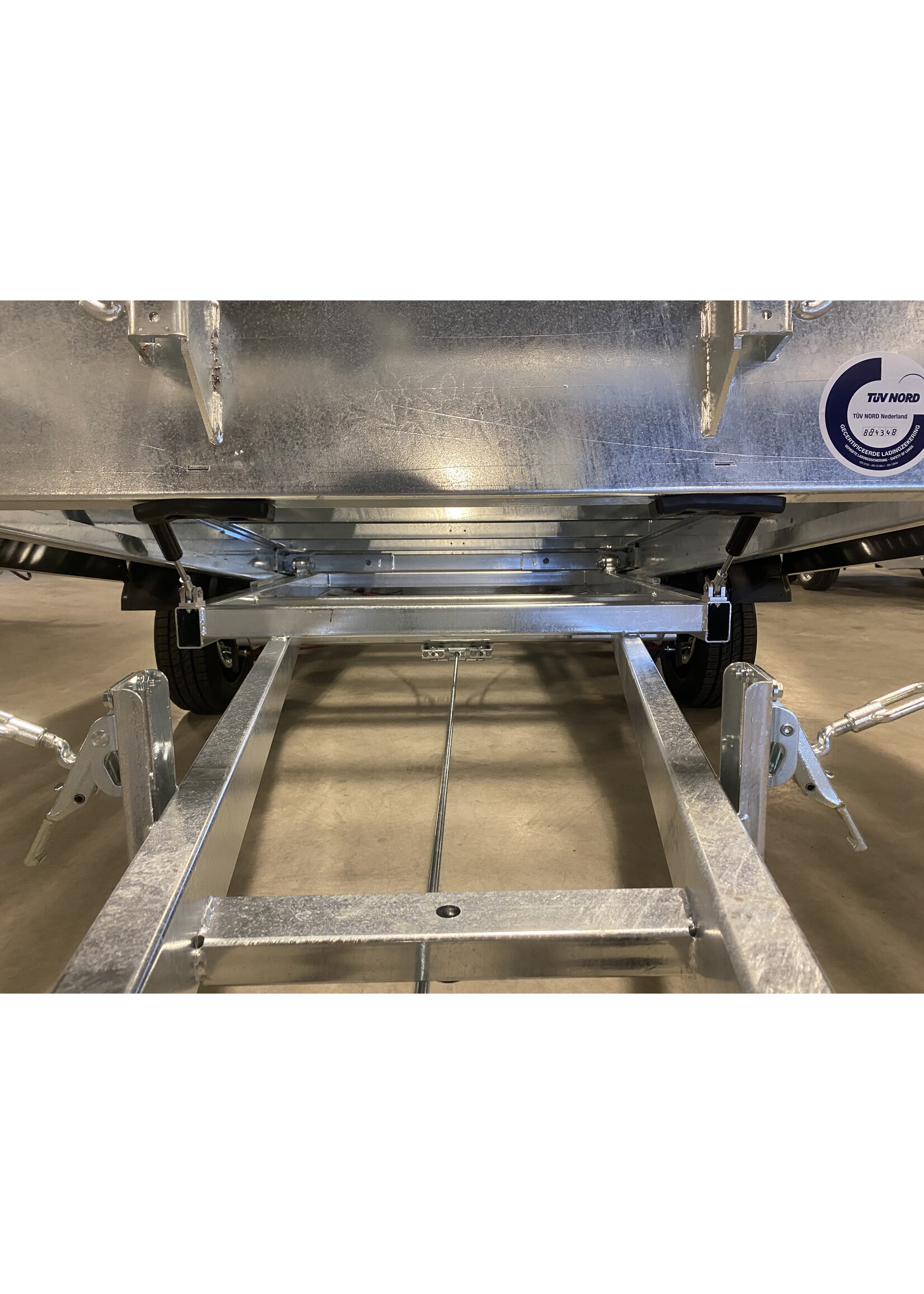 Hapert Hapert Indigo HT-2 | 455 x 210 cm | 3.000 kg | Geremd ALL - IN AKTIE