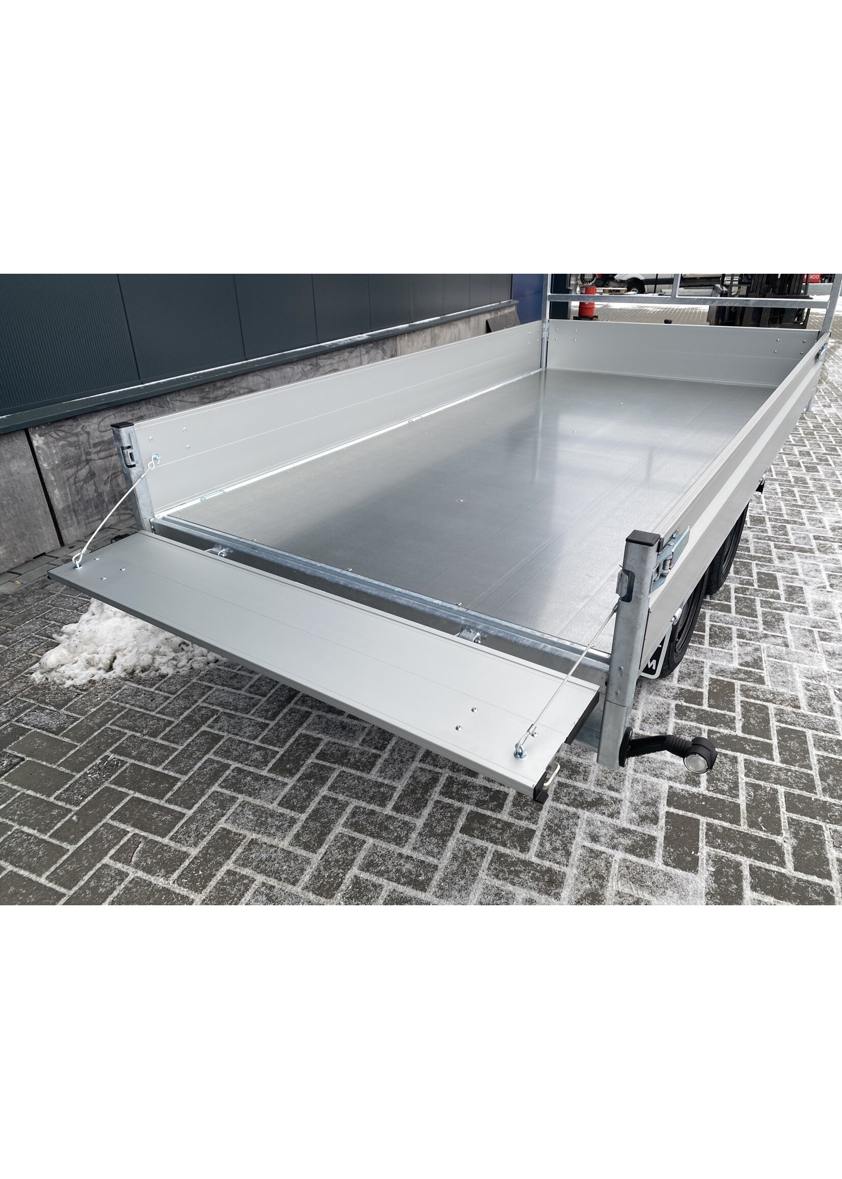 Hapert Hapert Cobalt HB-2 | 305 x 160 x 30 cm | 2.700 kg | Geremd ALL - IN AKTIE!