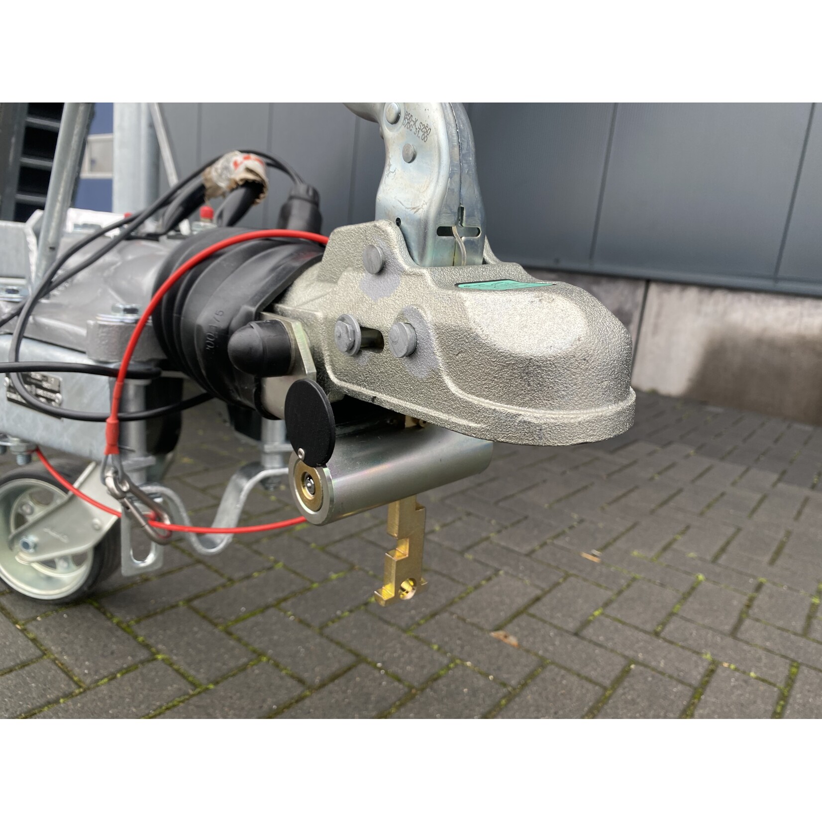 Eduard Eduard 3-zijdige kipper | 400 x 200 x 40 cm | 3.500 kg | Geremd ALL - IN AKTIE!