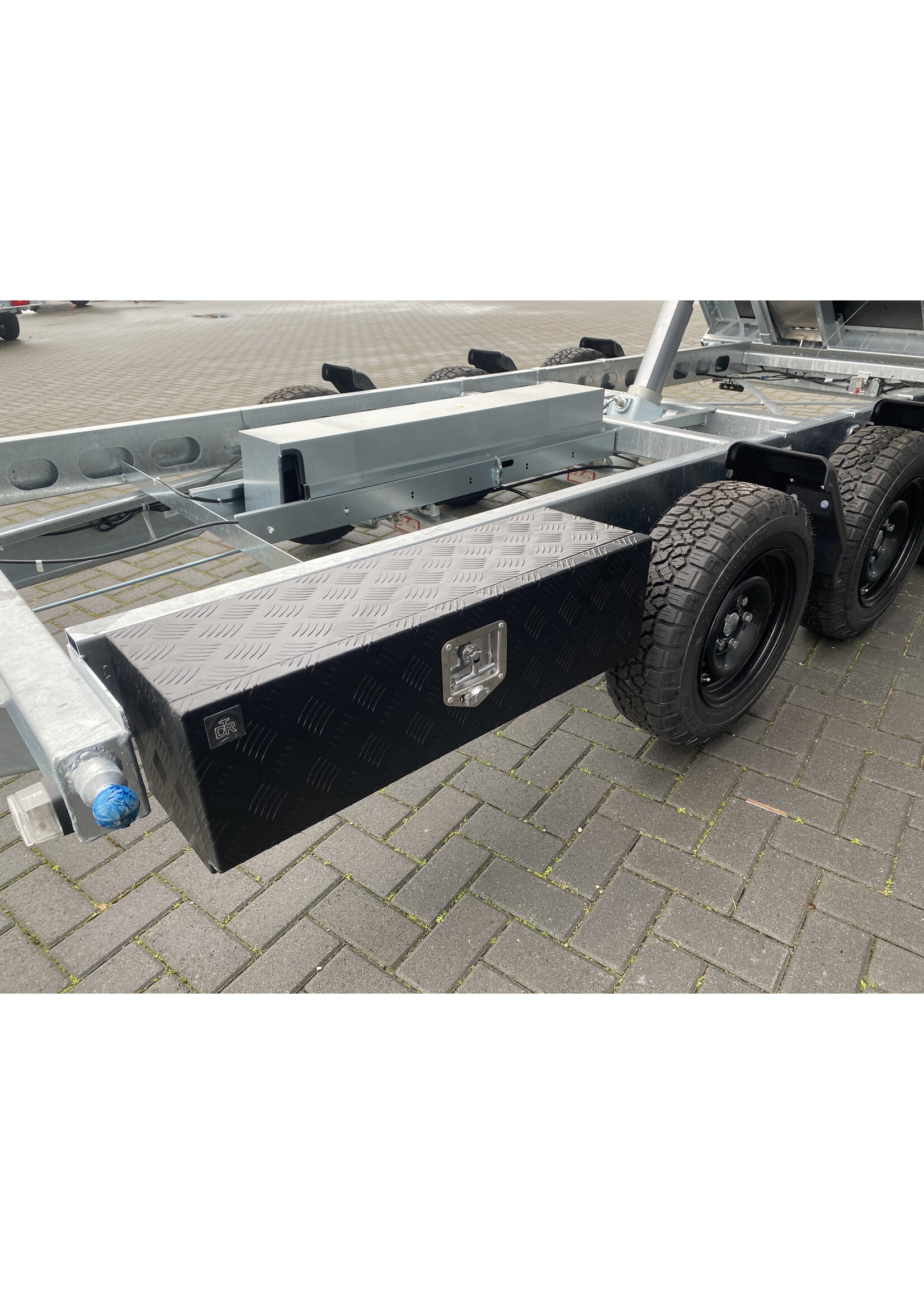 Eduard Eduard 3-zijdige kipper | 400 x 200 x 40 cm | 3.500 kg | Geremd ALL - IN AKTIE!