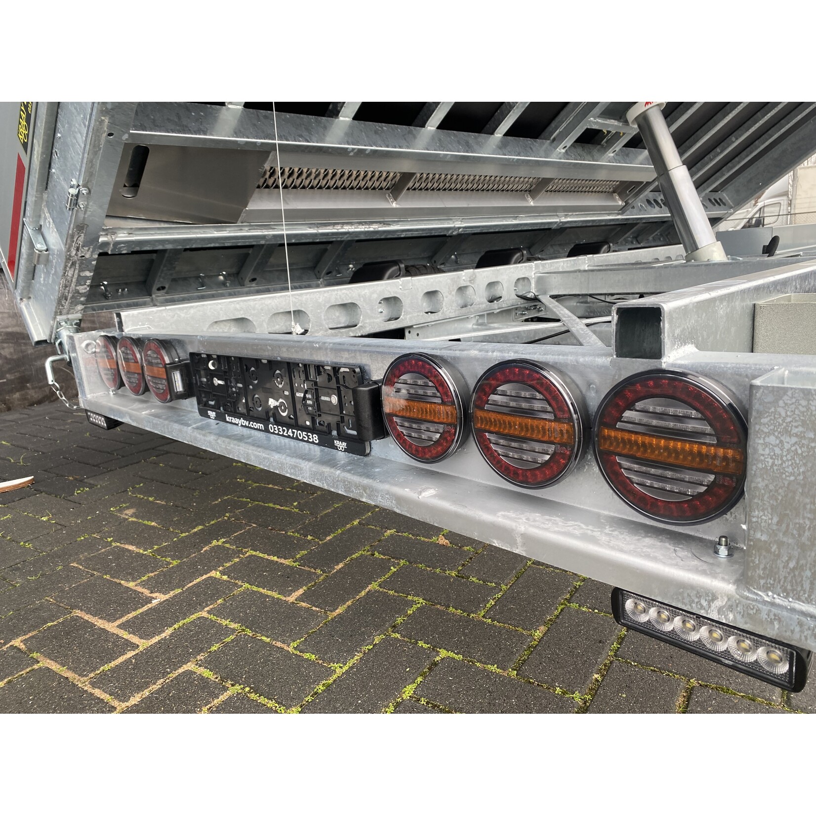 Eduard Eduard 3-zijdige kipper | 400 x 200 x 40 cm | 3.500 kg | Geremd ALL - IN AKTIE!