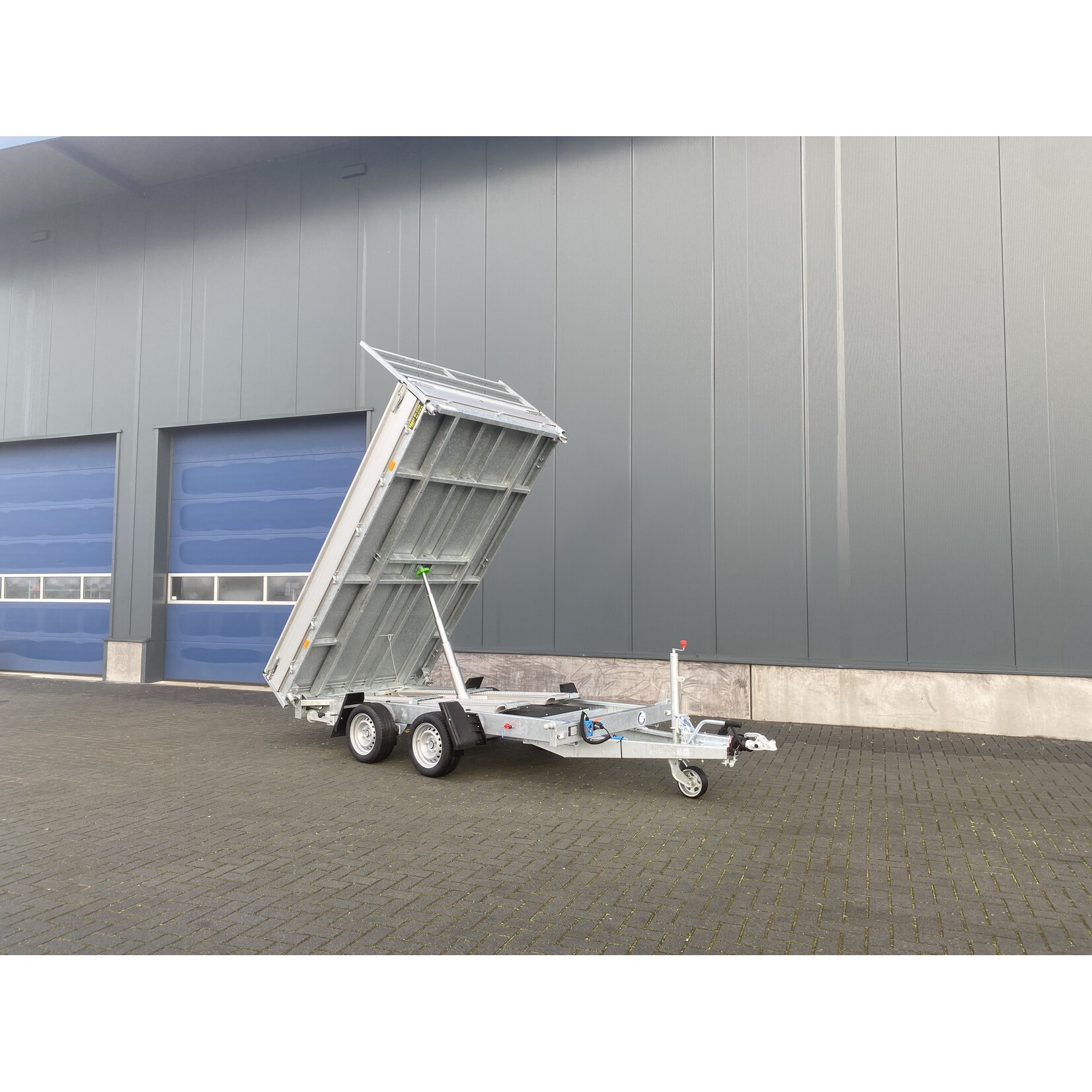 Hapert Hapert Cobalt HM-2 | 335 x 180 x 30 cm | 3.000 kg | Geremd ALL - IN AKTIE!
