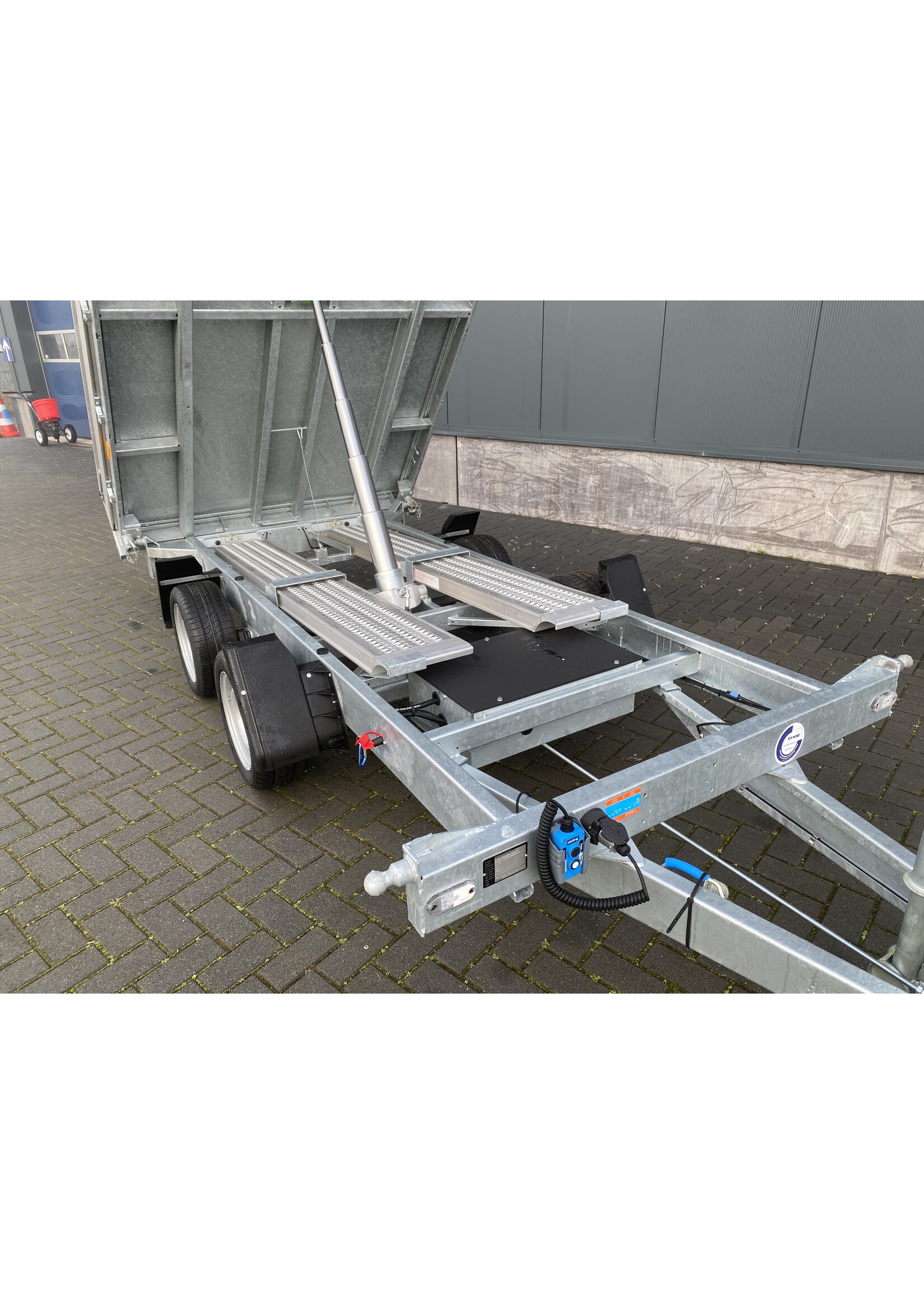 Hapert Hapert Cobalt HM-2 | 335 x 180 x 30 cm | 3.000 kg | Geremd ALL - IN AKTIE!