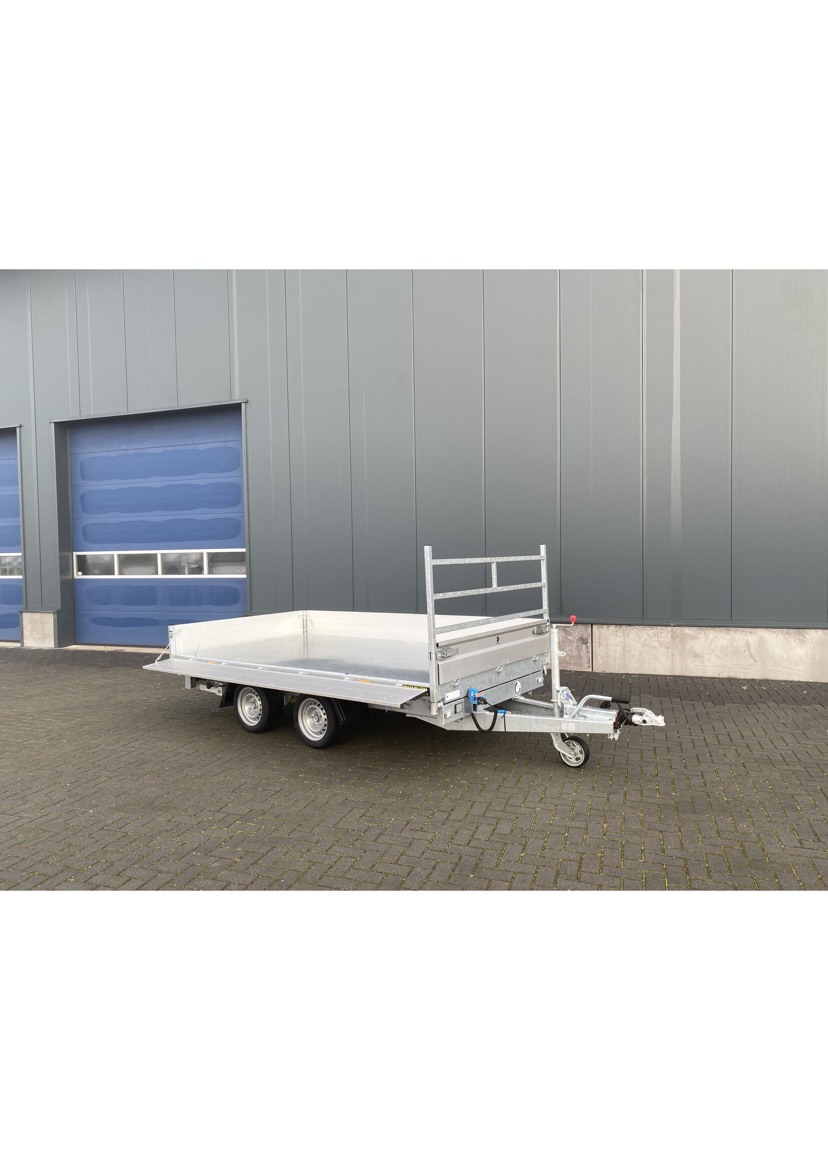 Hapert Hapert Cobalt HM-2 | 335 x 180 x 30 cm | 3.000 kg | Geremd ALL - IN AKTIE!